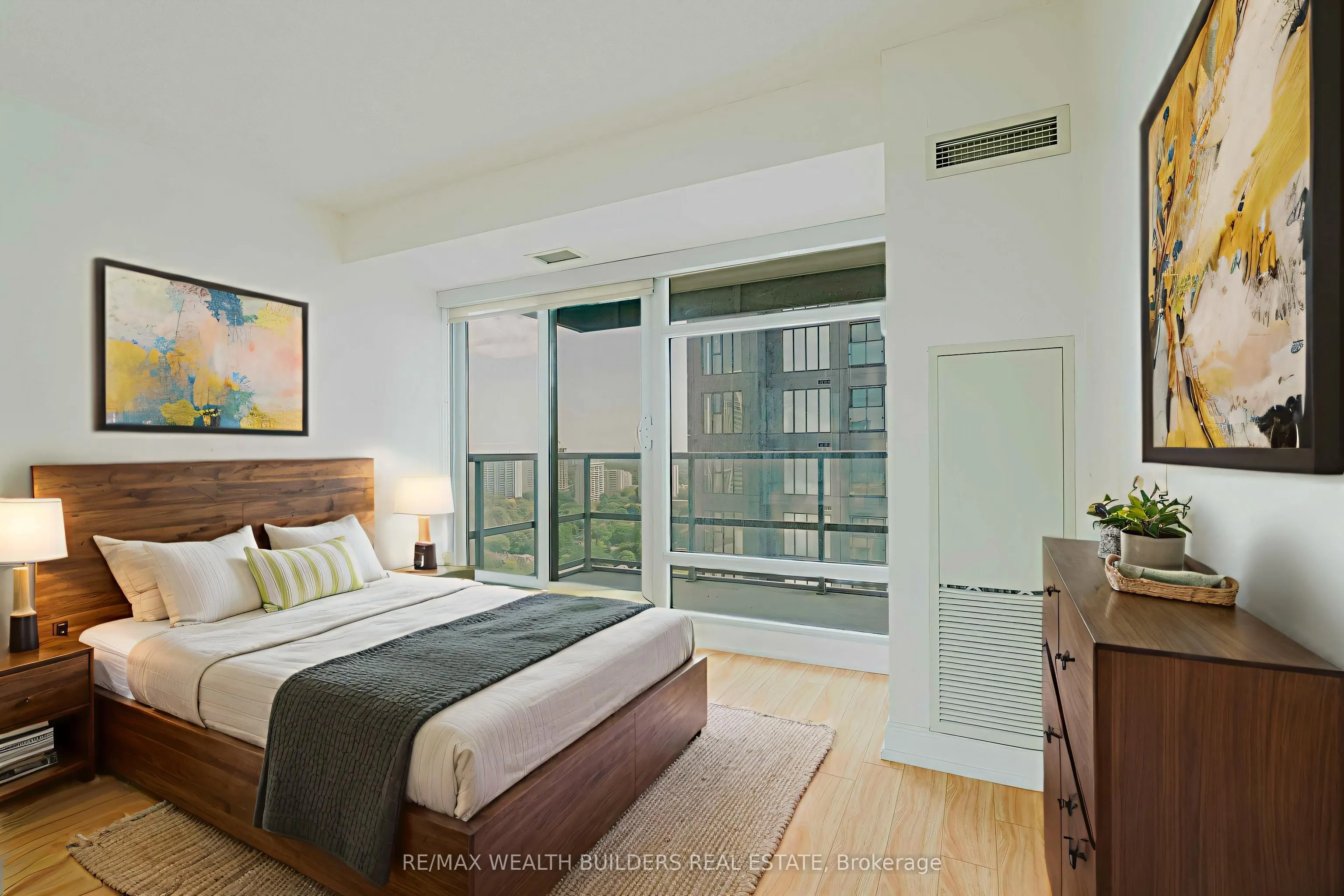 2181 Yonge Street, #2702