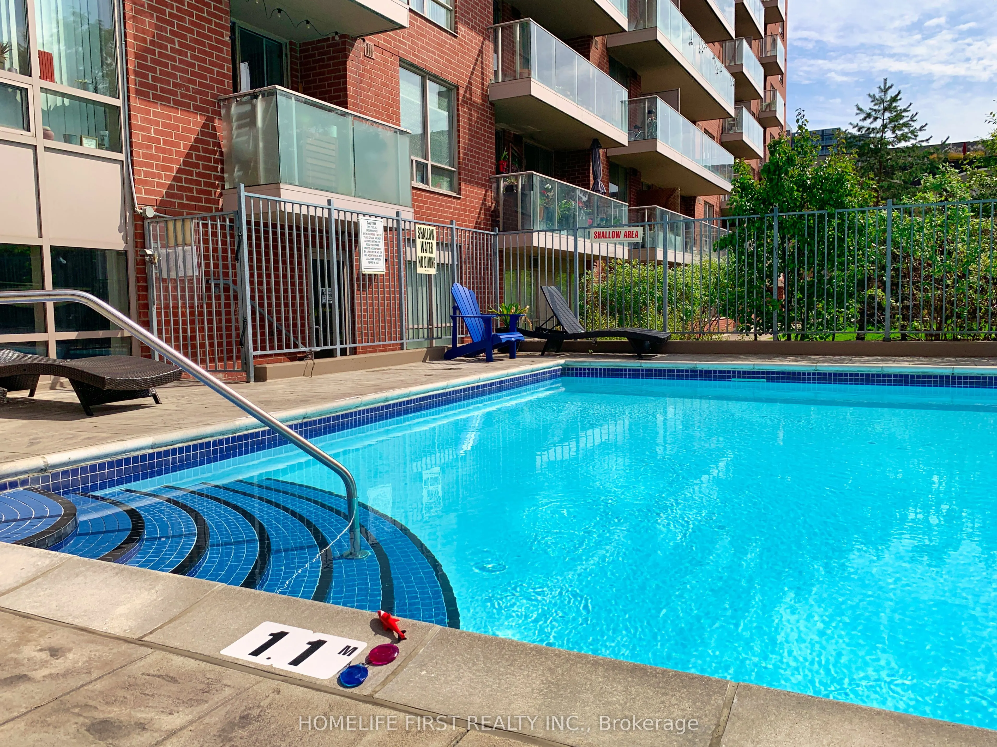 1369 Bloor Street W, #1508