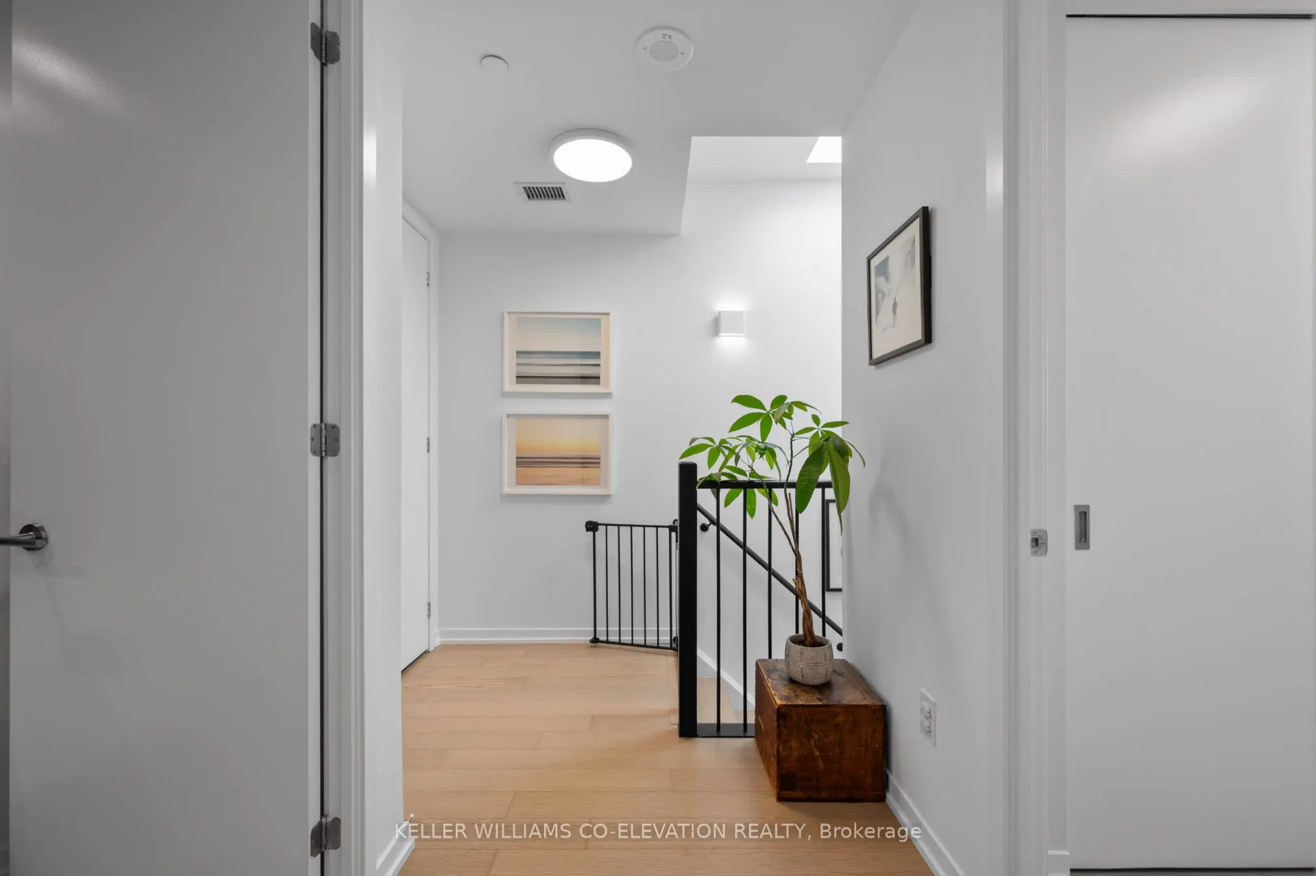 138 St Helens Avenue, #PH7