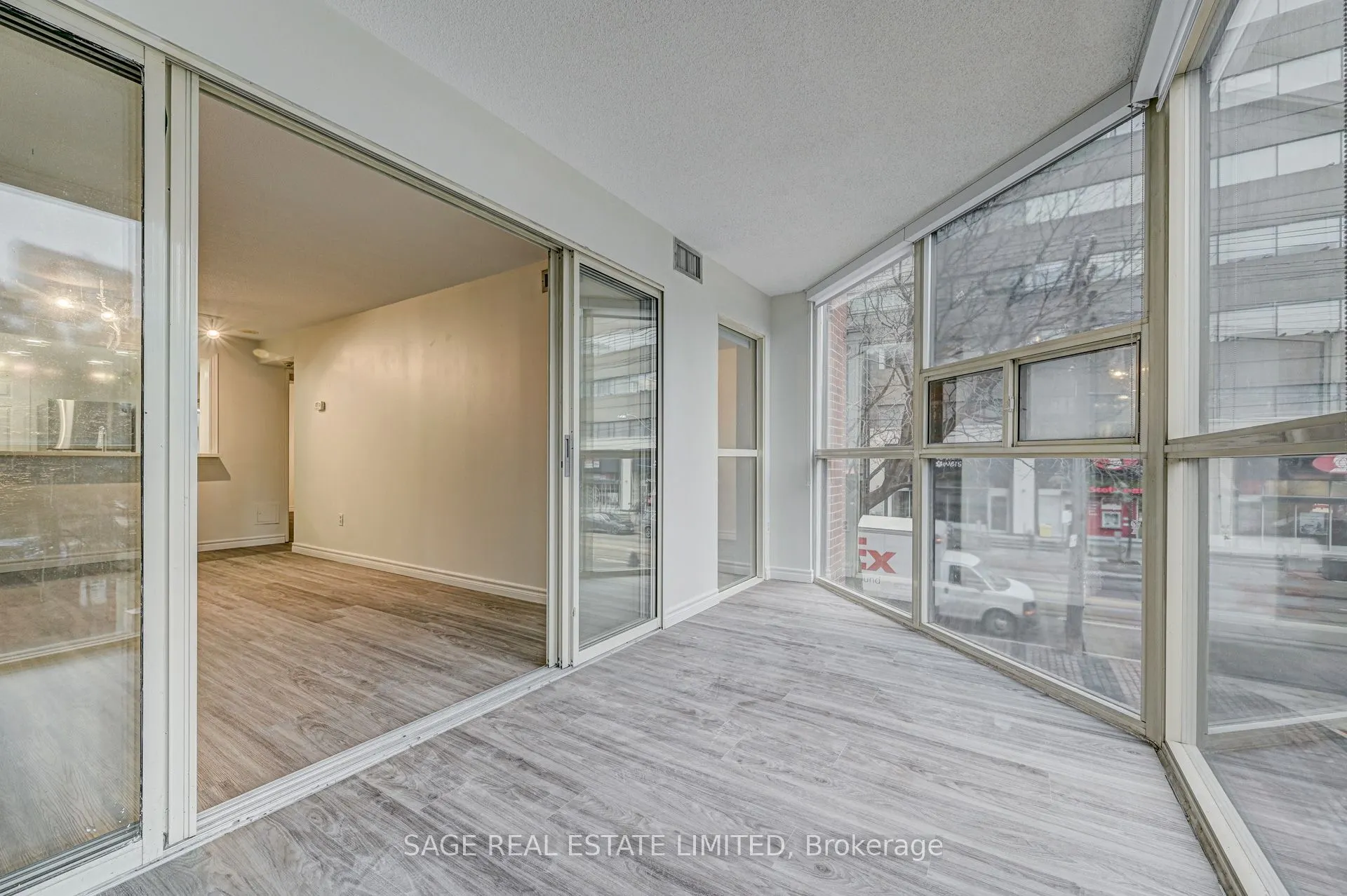 705 King Street W, #204