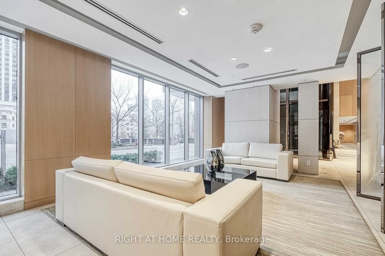 120 Harrison Garden Boulevard, #1507