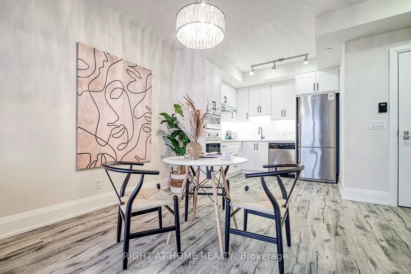 120 Harrison Garden Boulevard, #1507