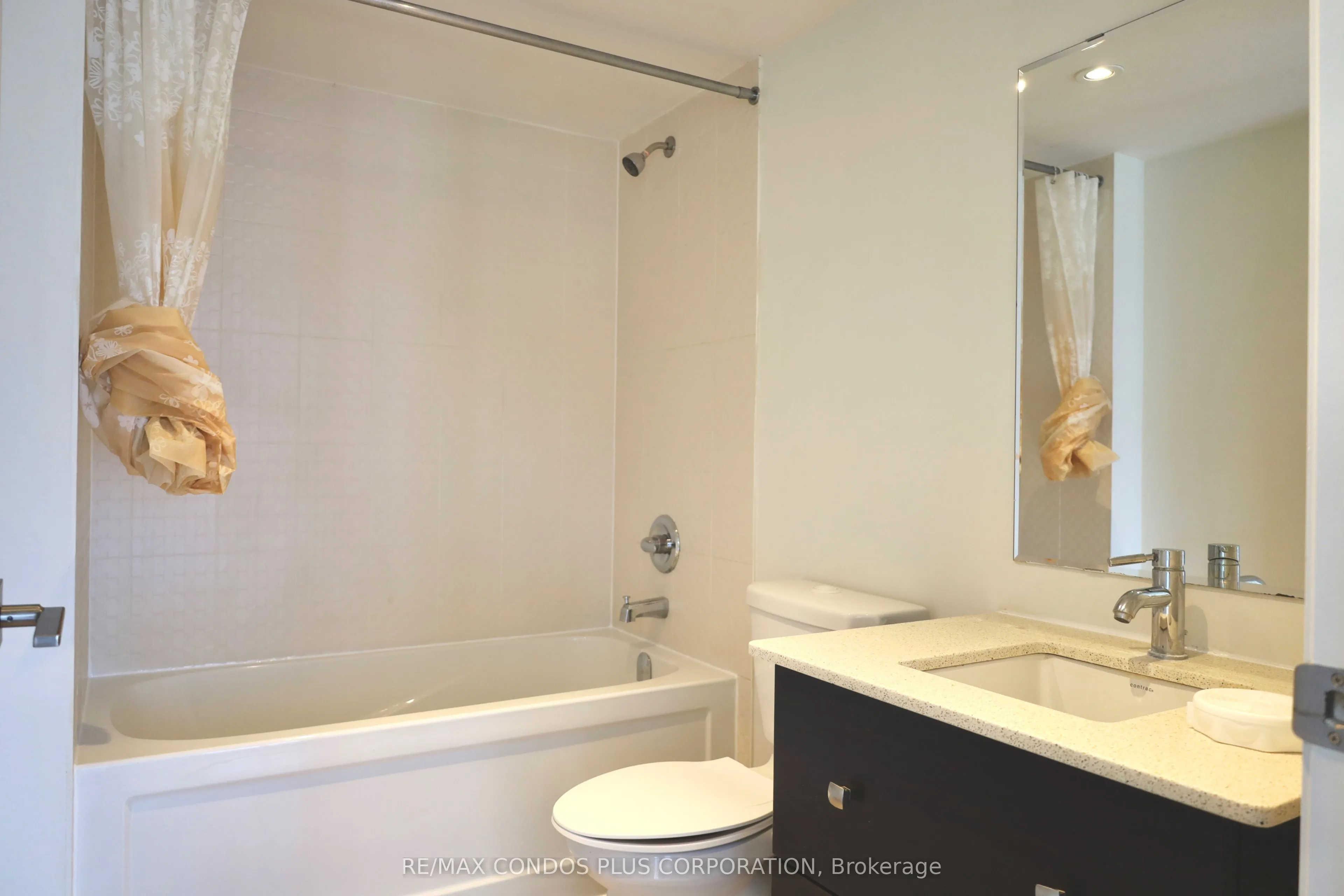 555 Wilson Avenue, #710E