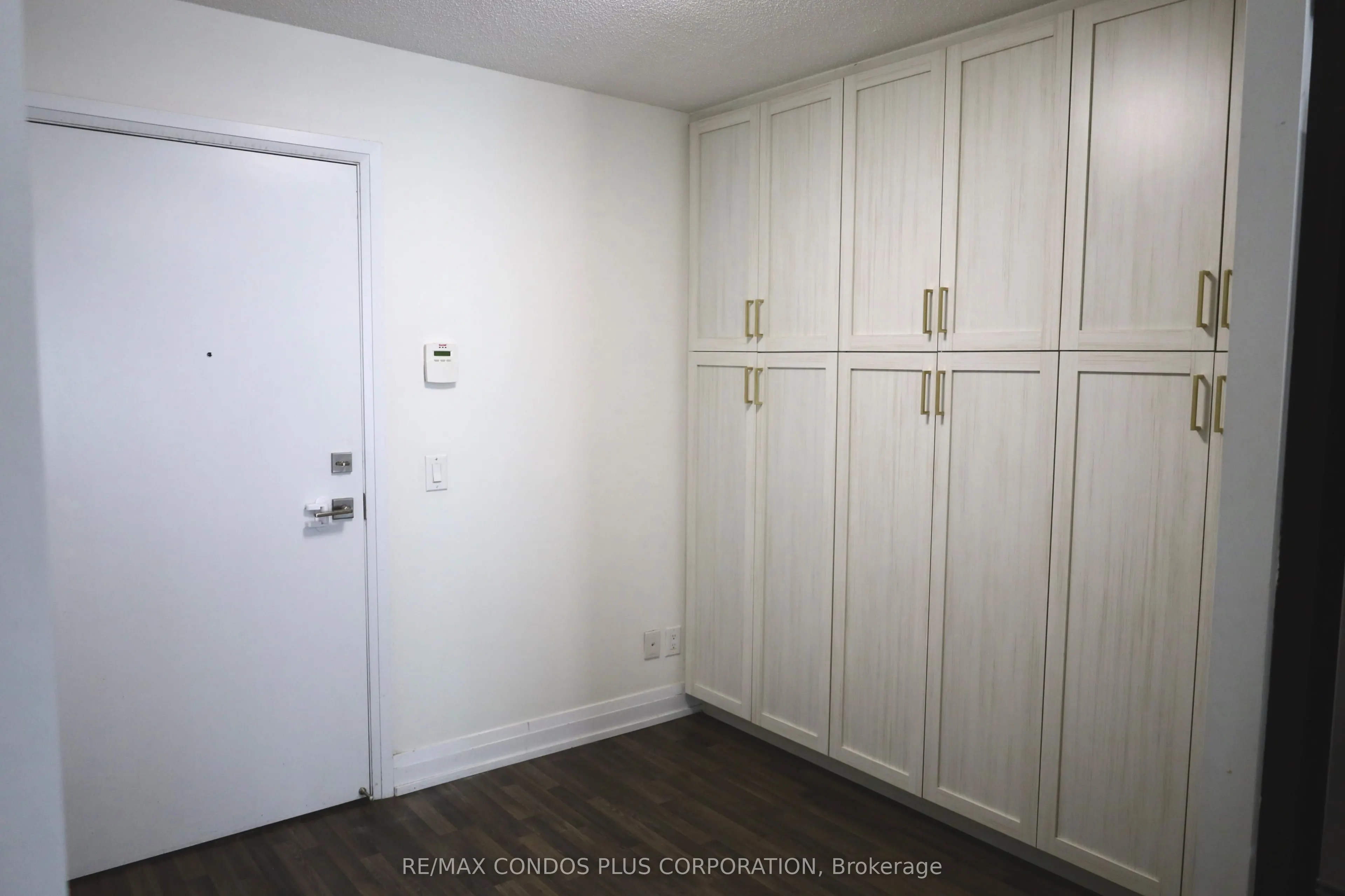 555 Wilson Avenue, #710E