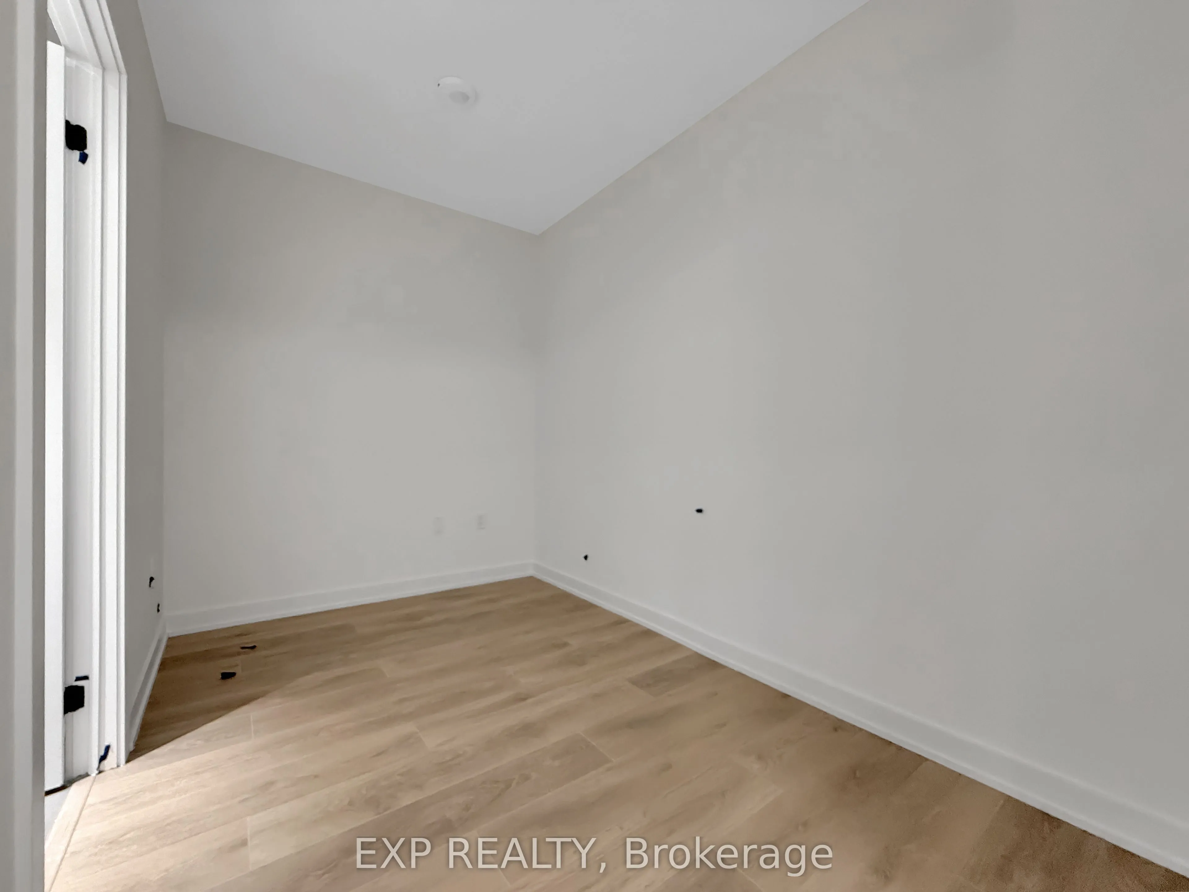 117 Broadway Avenue, #601