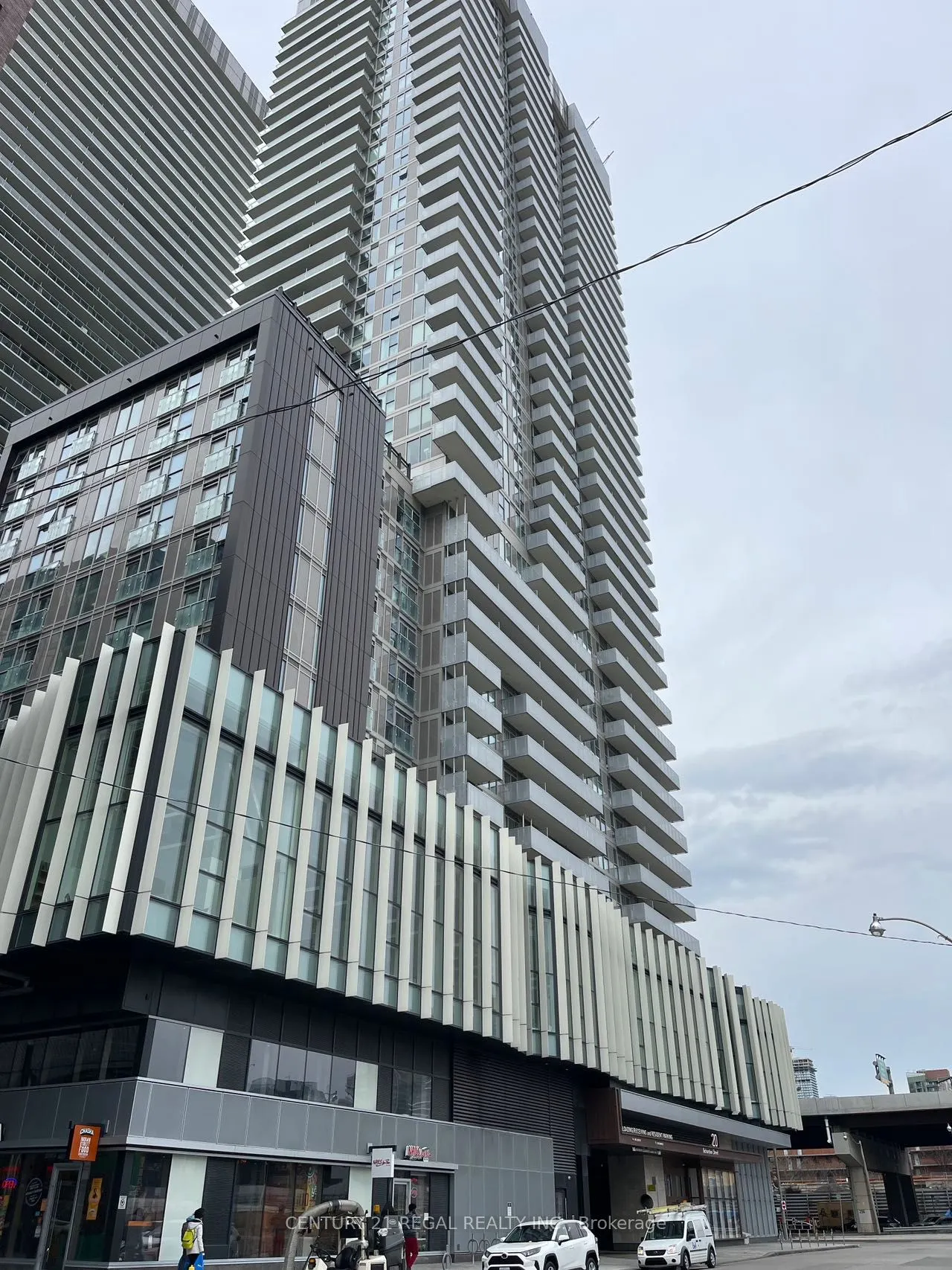 20 Richardson Street, #908