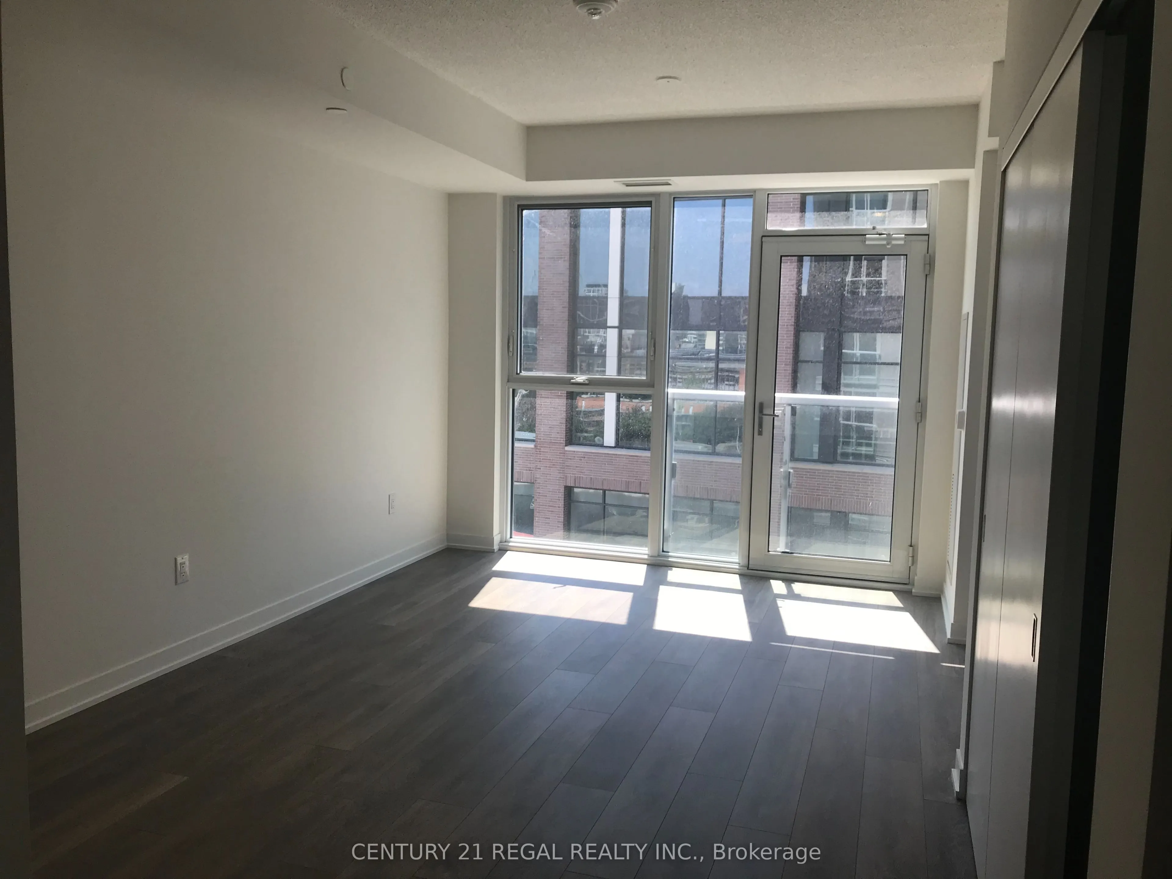 20 Richardson Street, #908