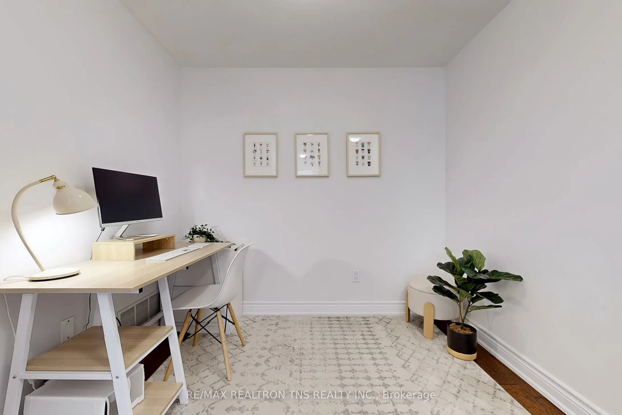 108 Finch Avenue W, #C11