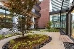 85 Mcmahon Drive, #1007