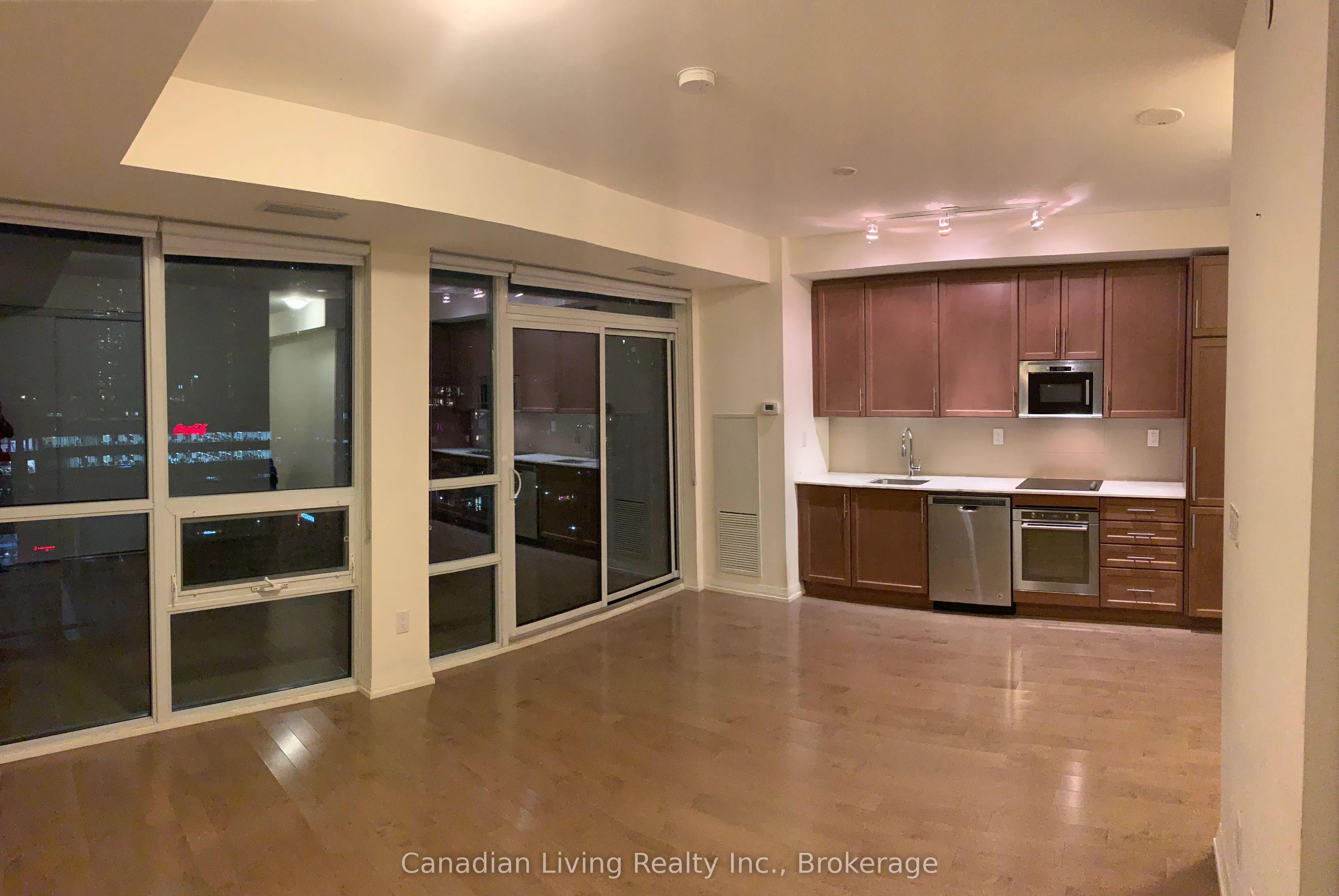 460 Adelaide Street E, #1229