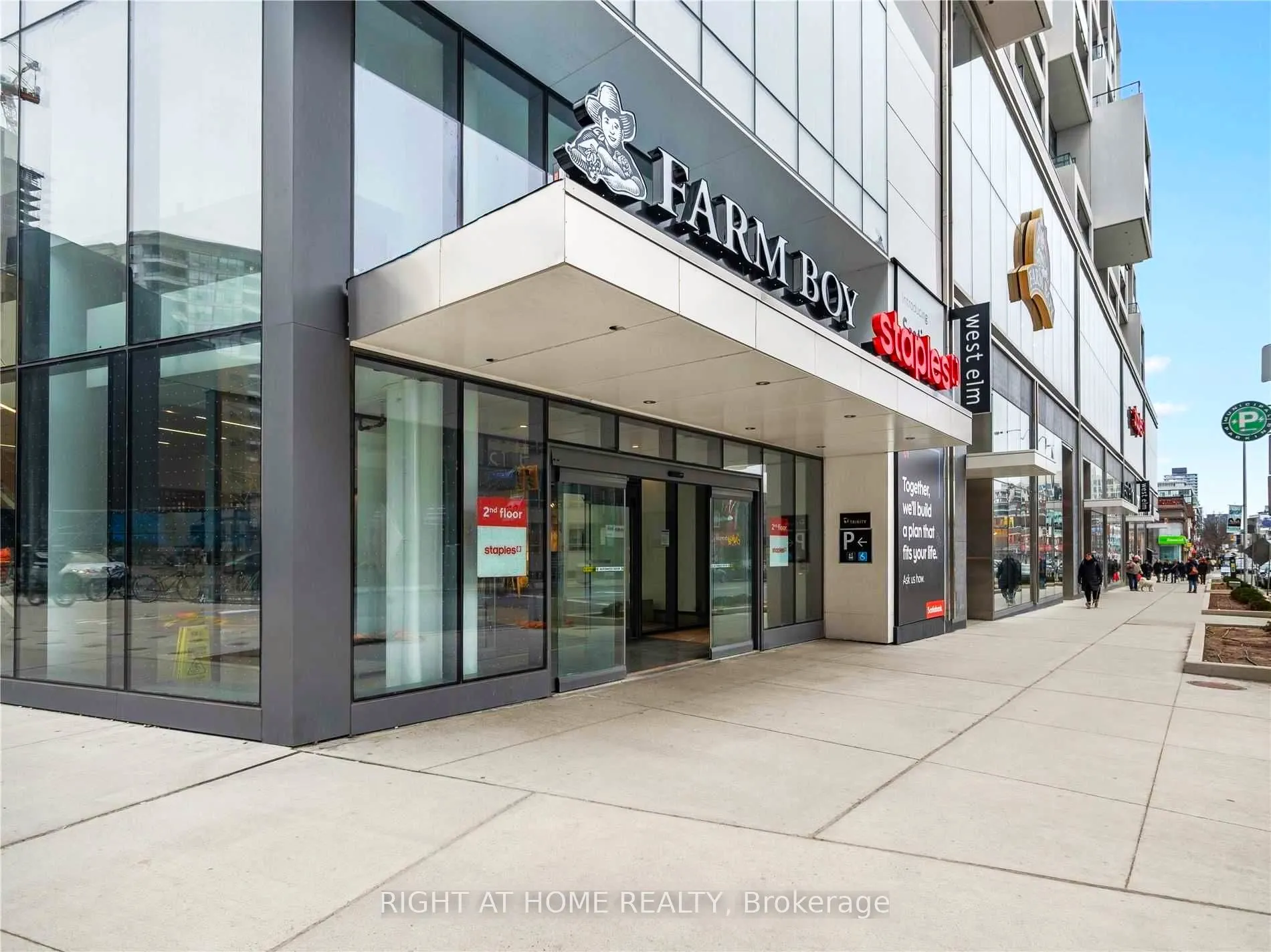 5 Soudan Avenue, #1008