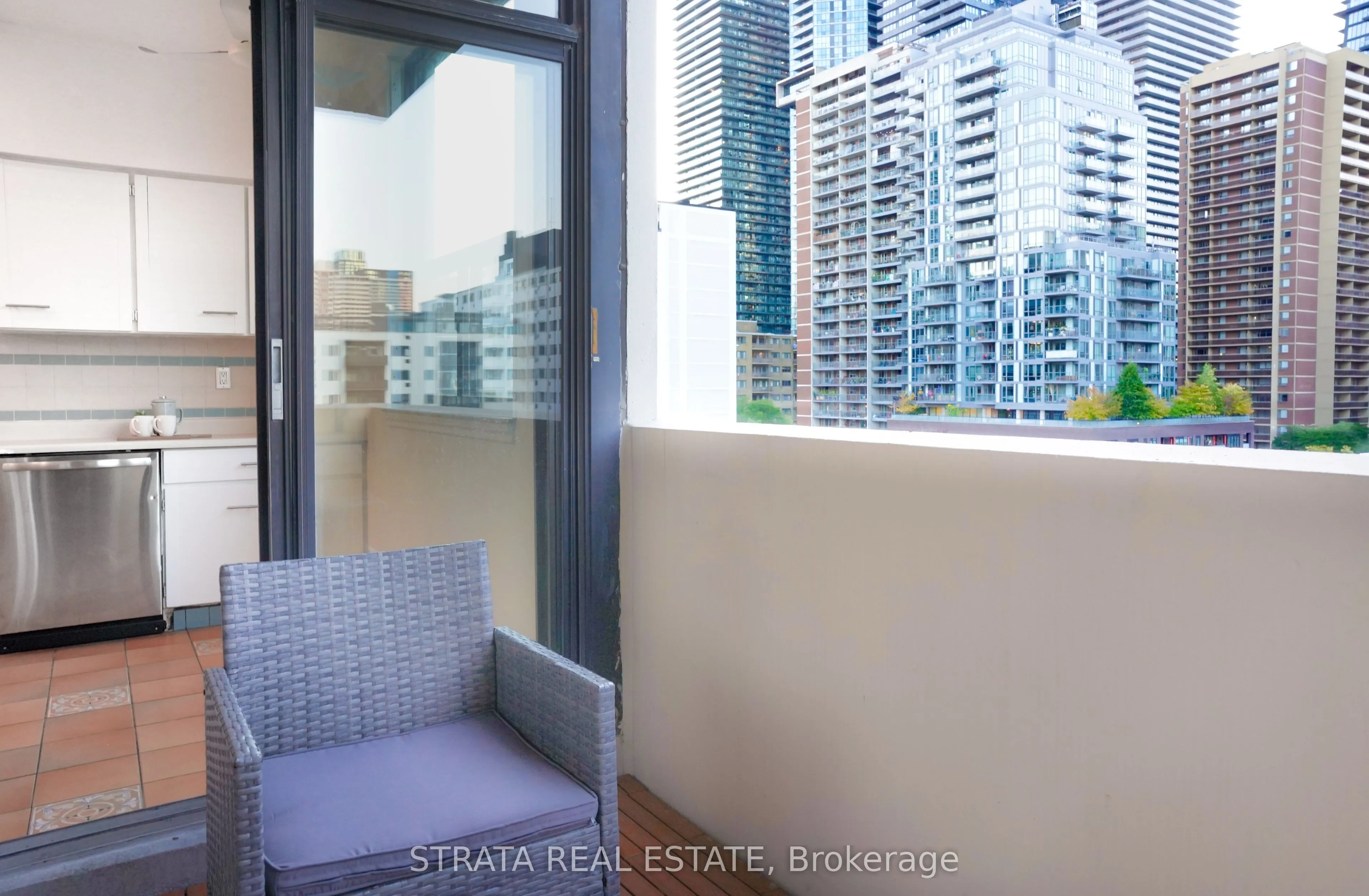 86 Gloucester Street, #702
