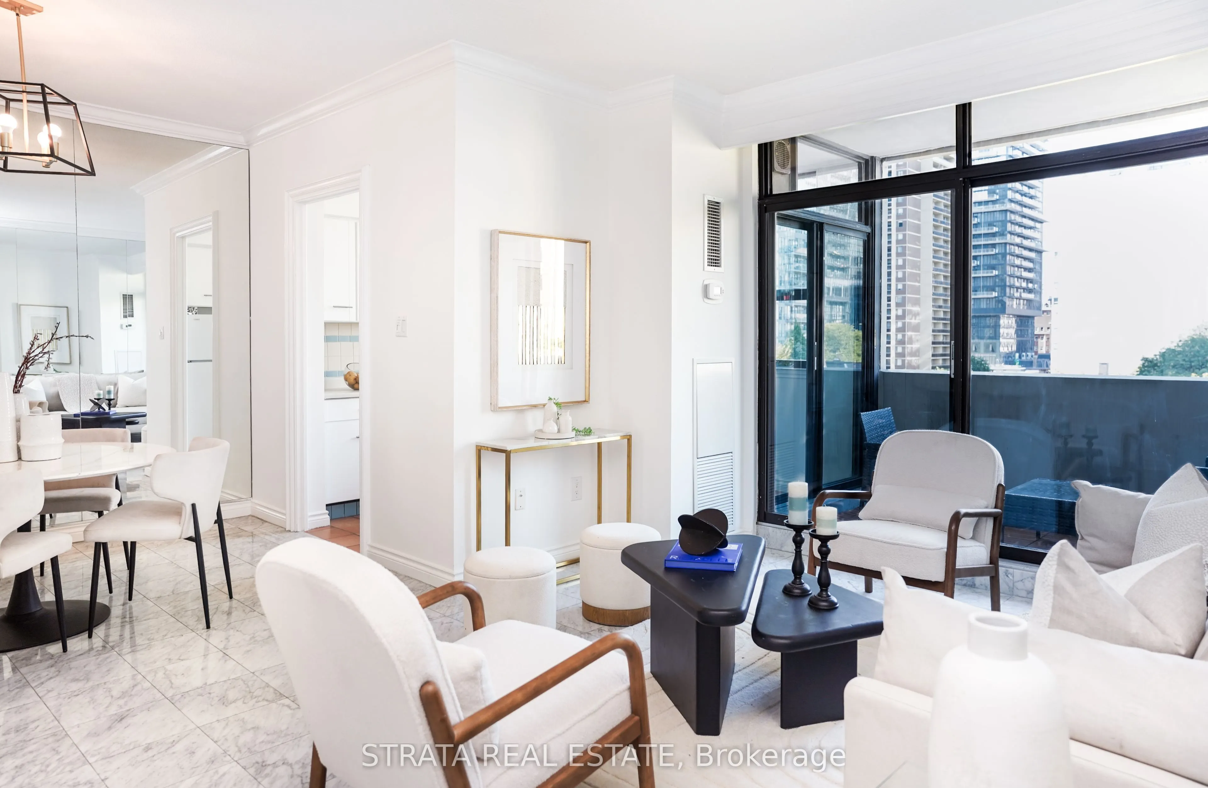86 Gloucester Street, #702