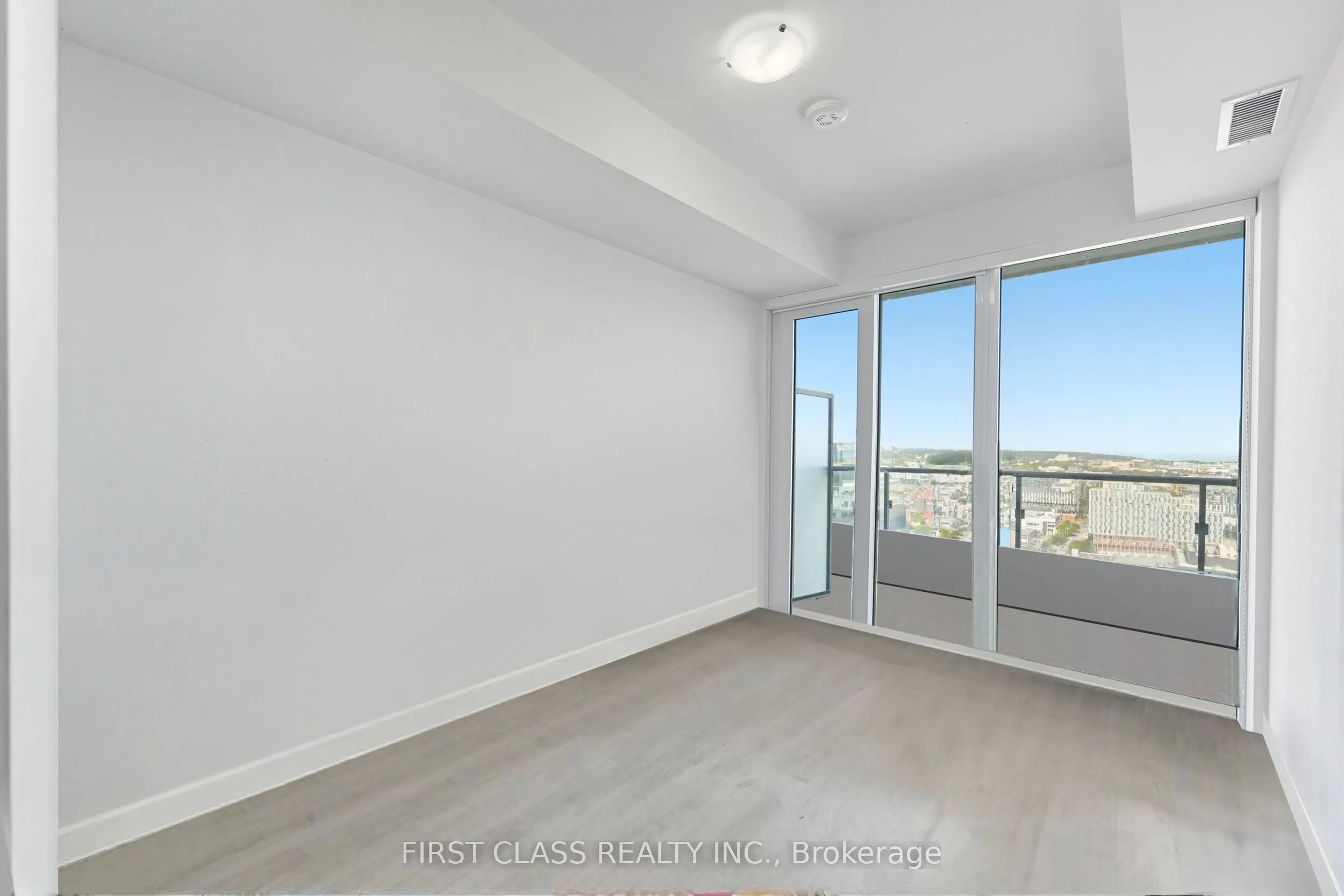 70 Princess Street, #2706 E