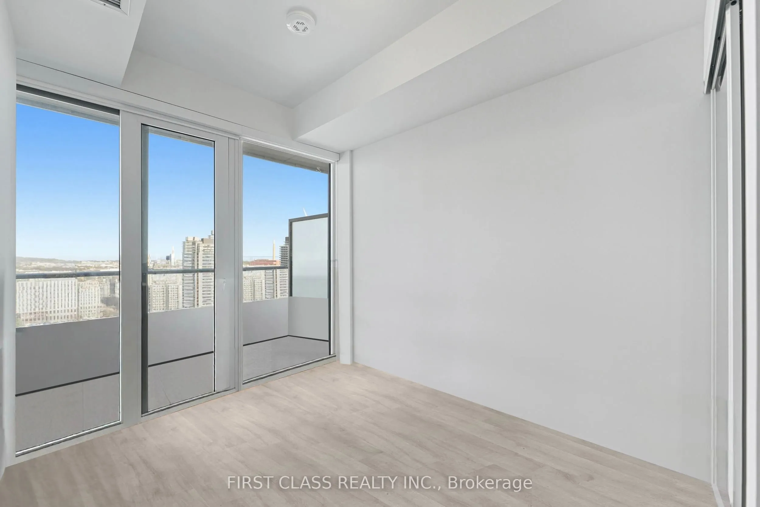 70 Princess Street, #2706 E
