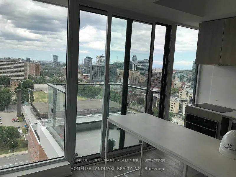 77 SHUTER Street, #2007