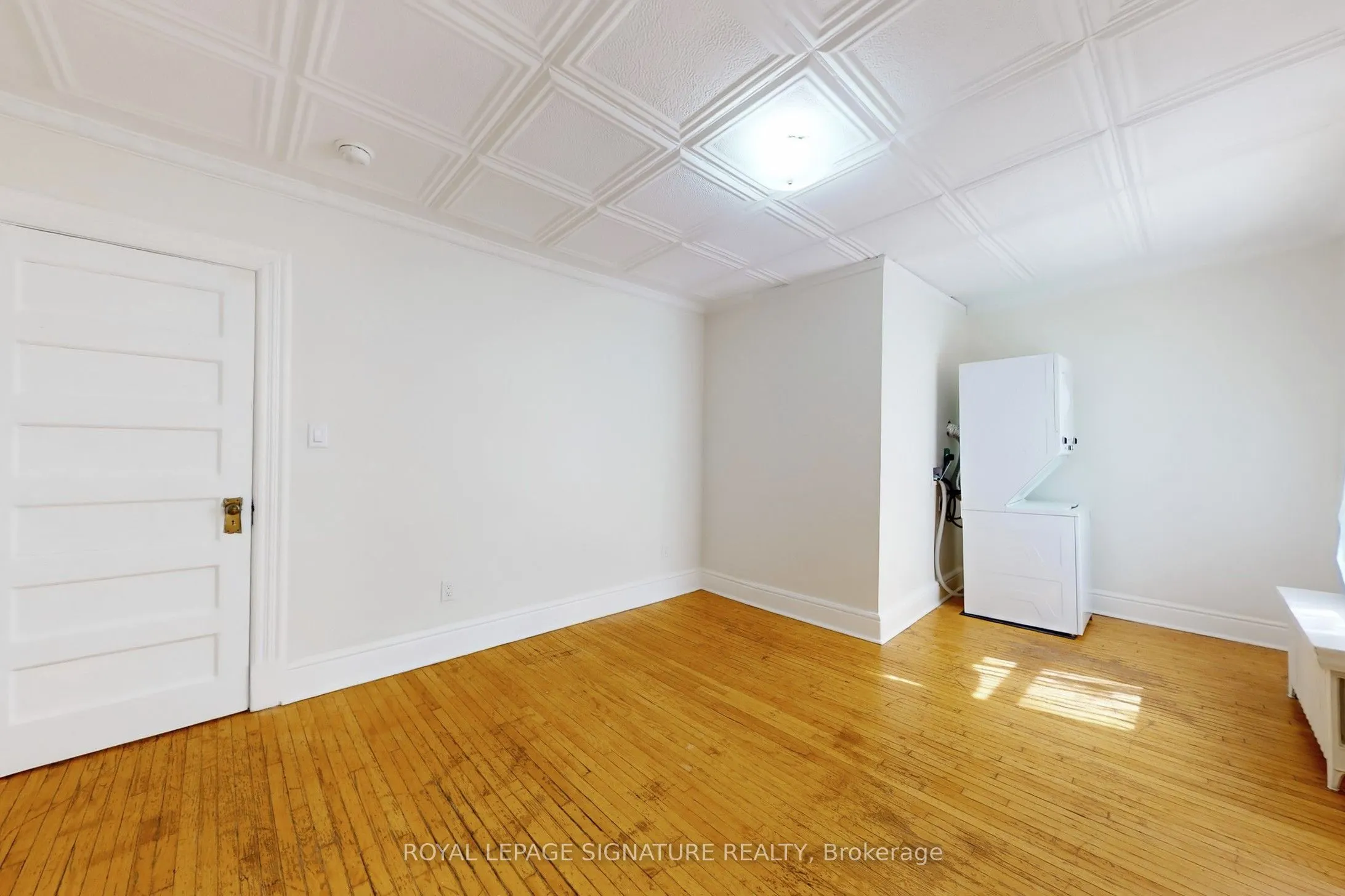 966 Dundas Street W, #A