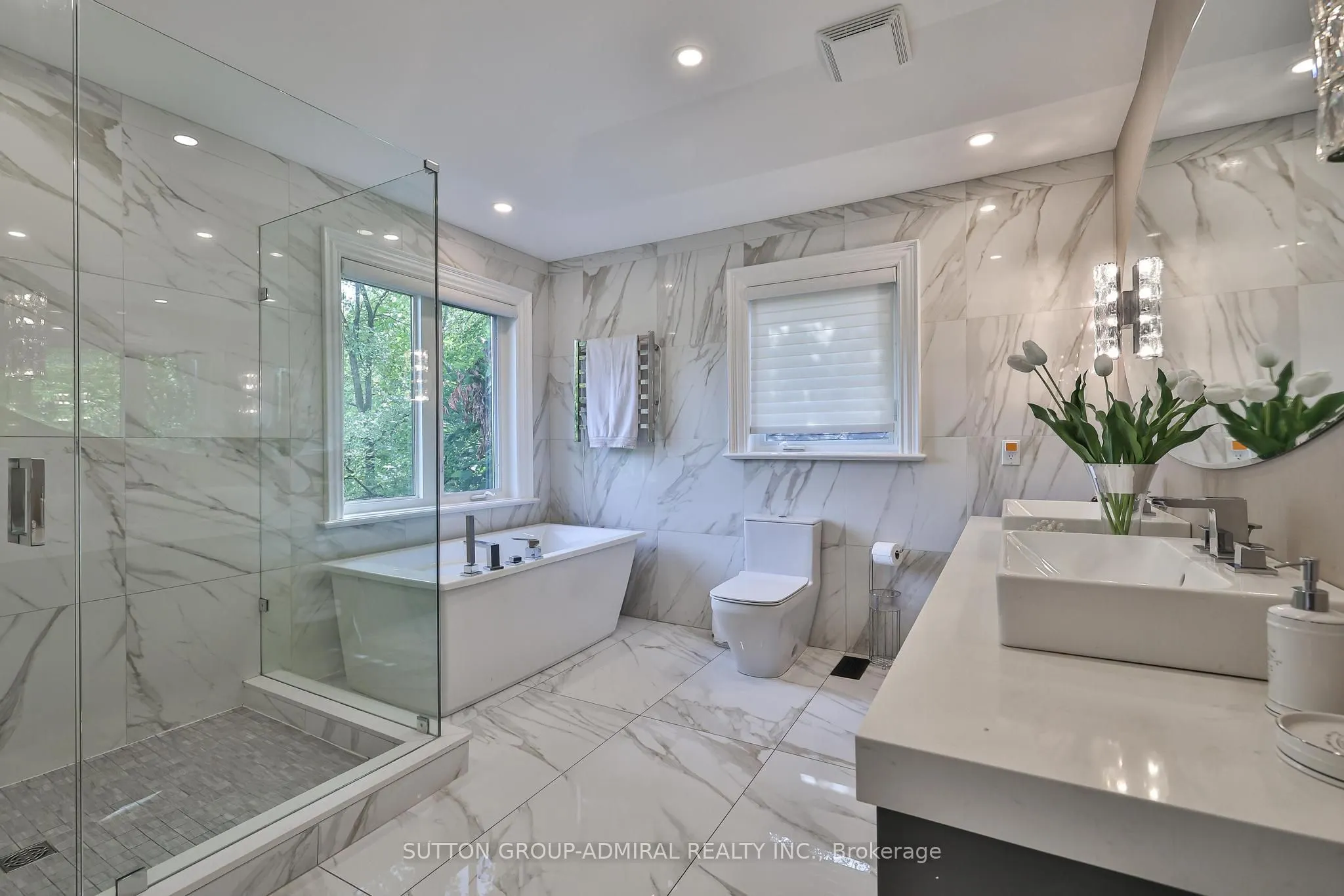 453 Glengrove Avenue W