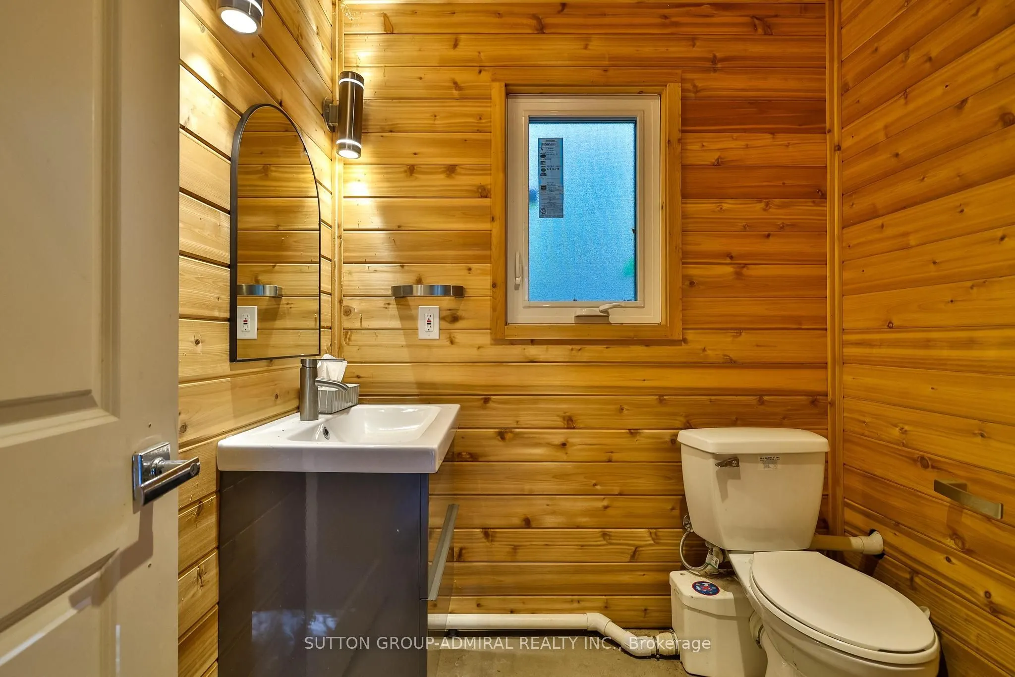 453 Glengrove Avenue W