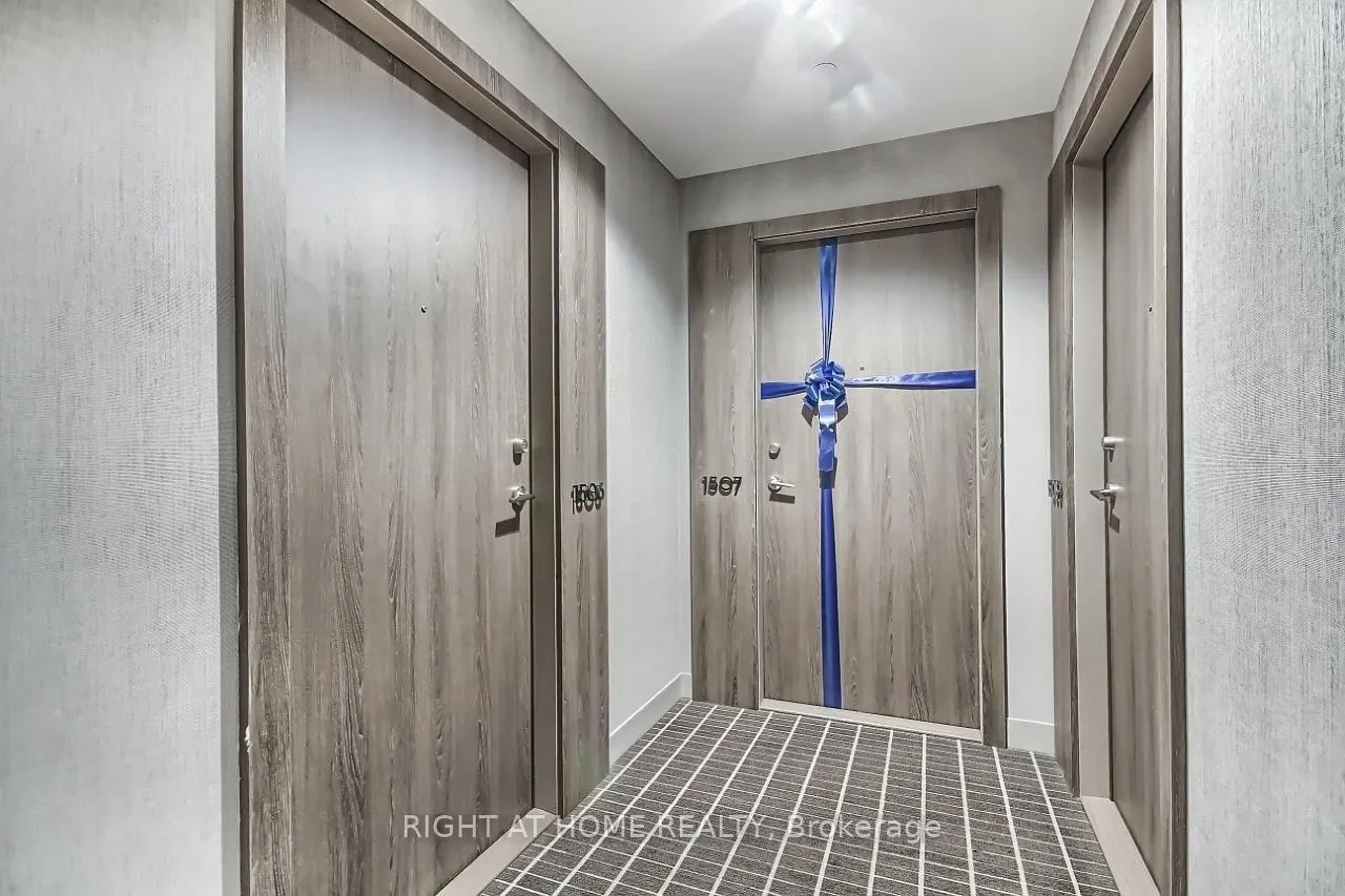 576 Front Street W, #1506E
