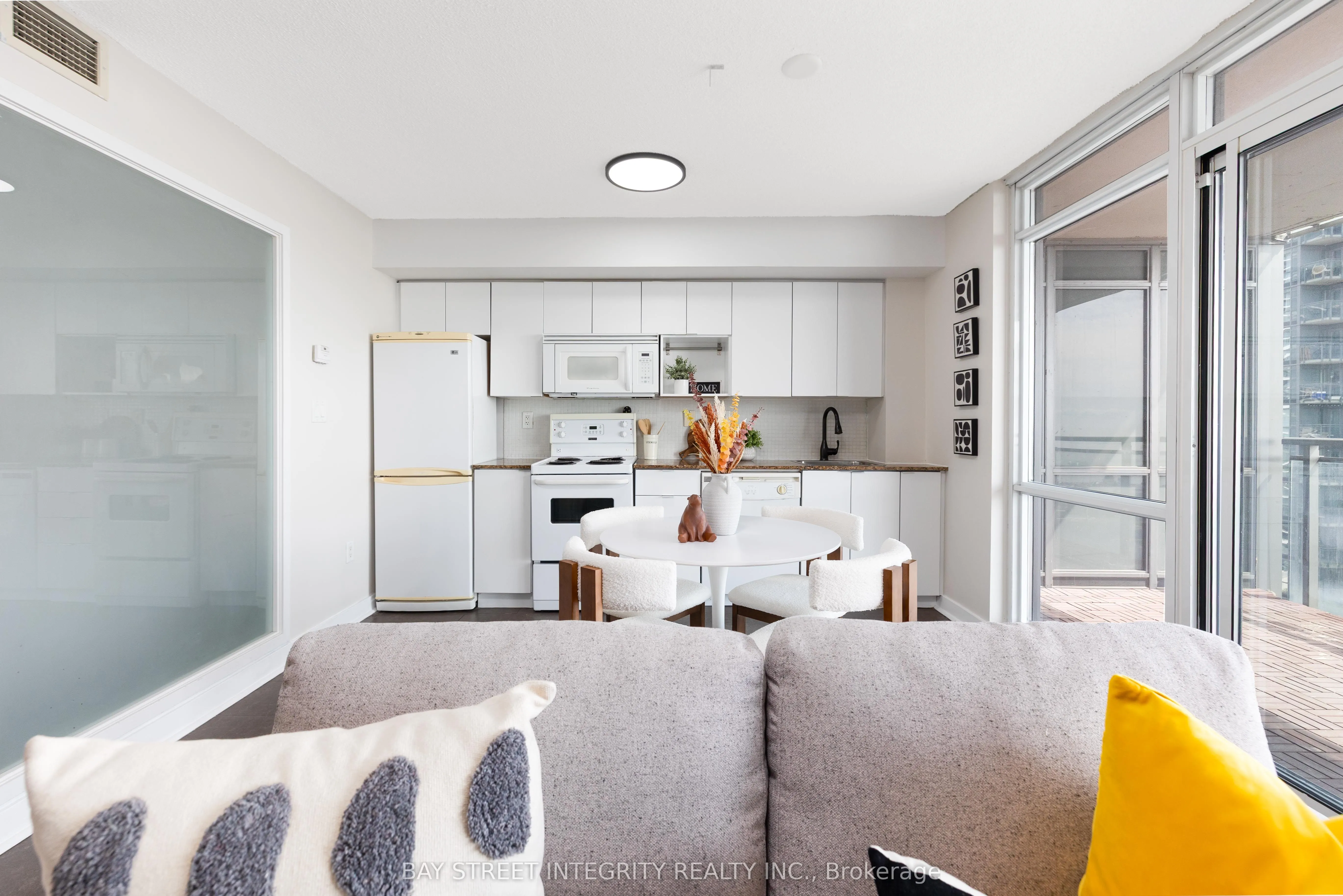 15 Fort York Boulevard, #3511