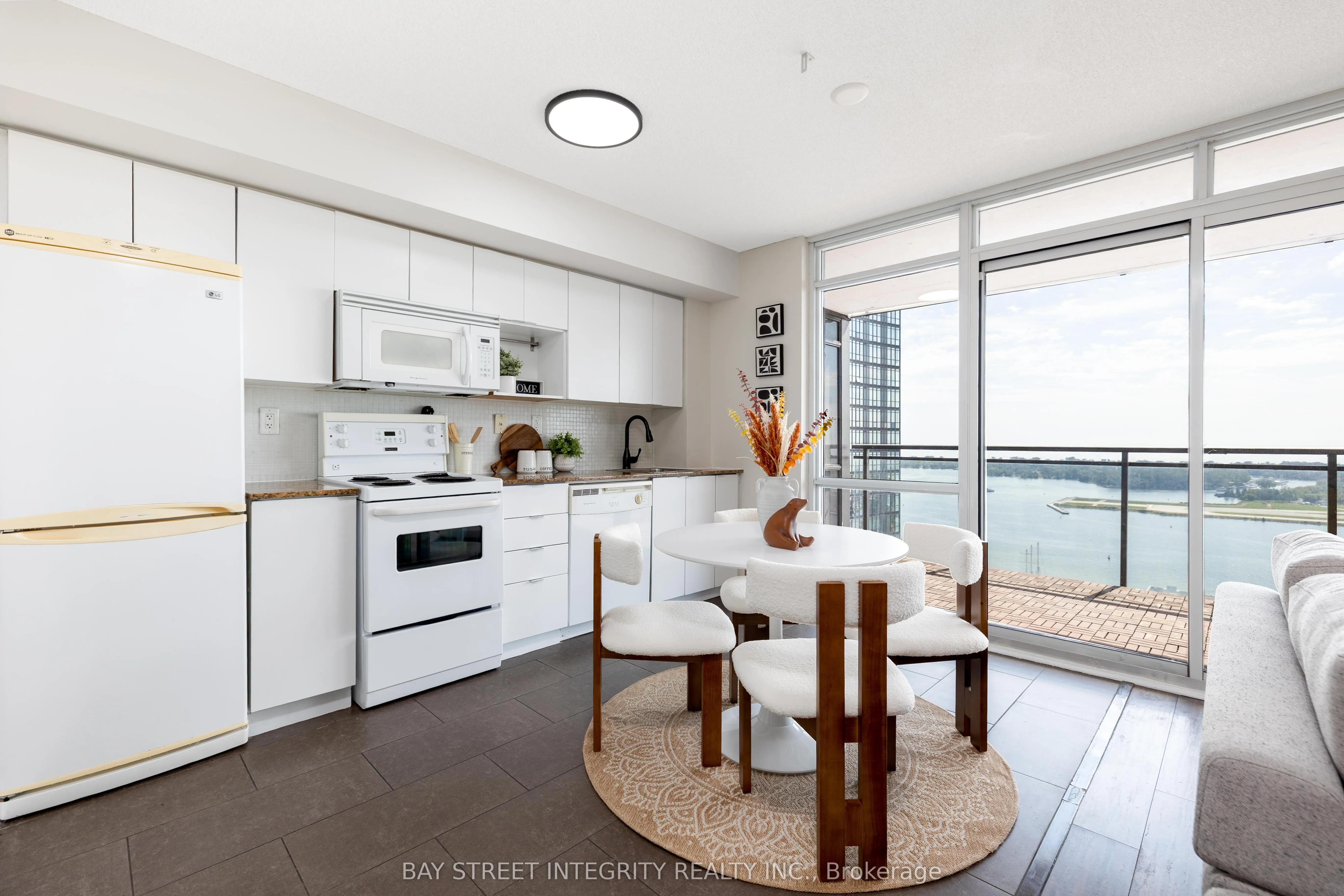 15 Fort York Boulevard, #3511