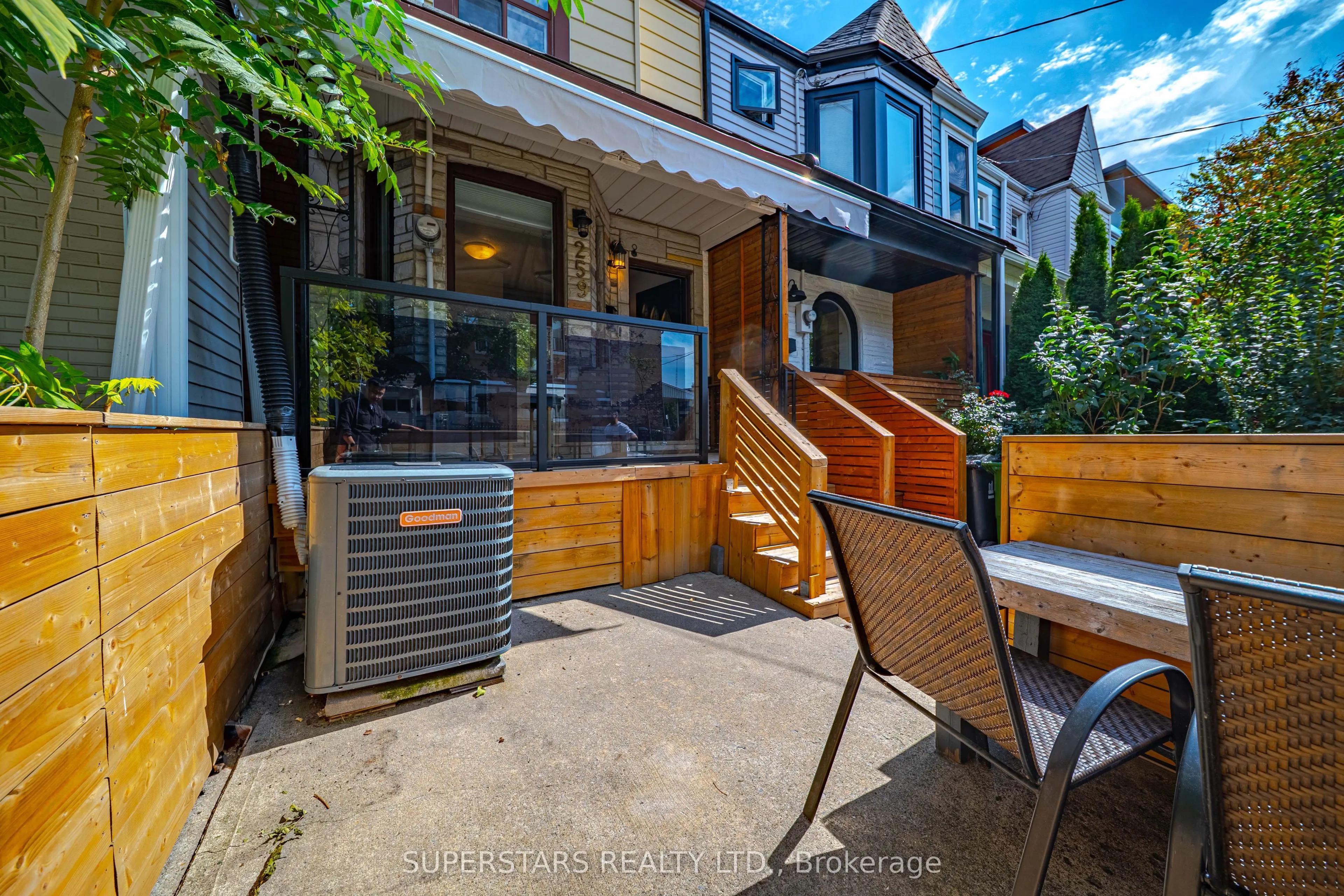 259 Claremont Street