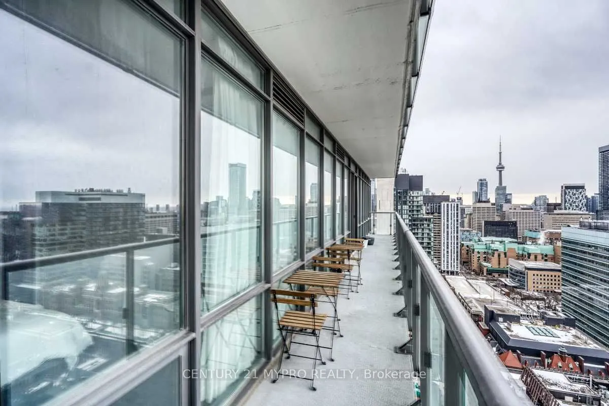 832 Bay Street, #2810