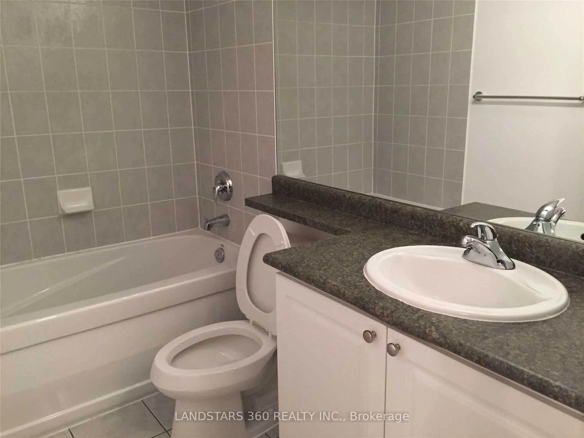 18 Yonge Street, #1804