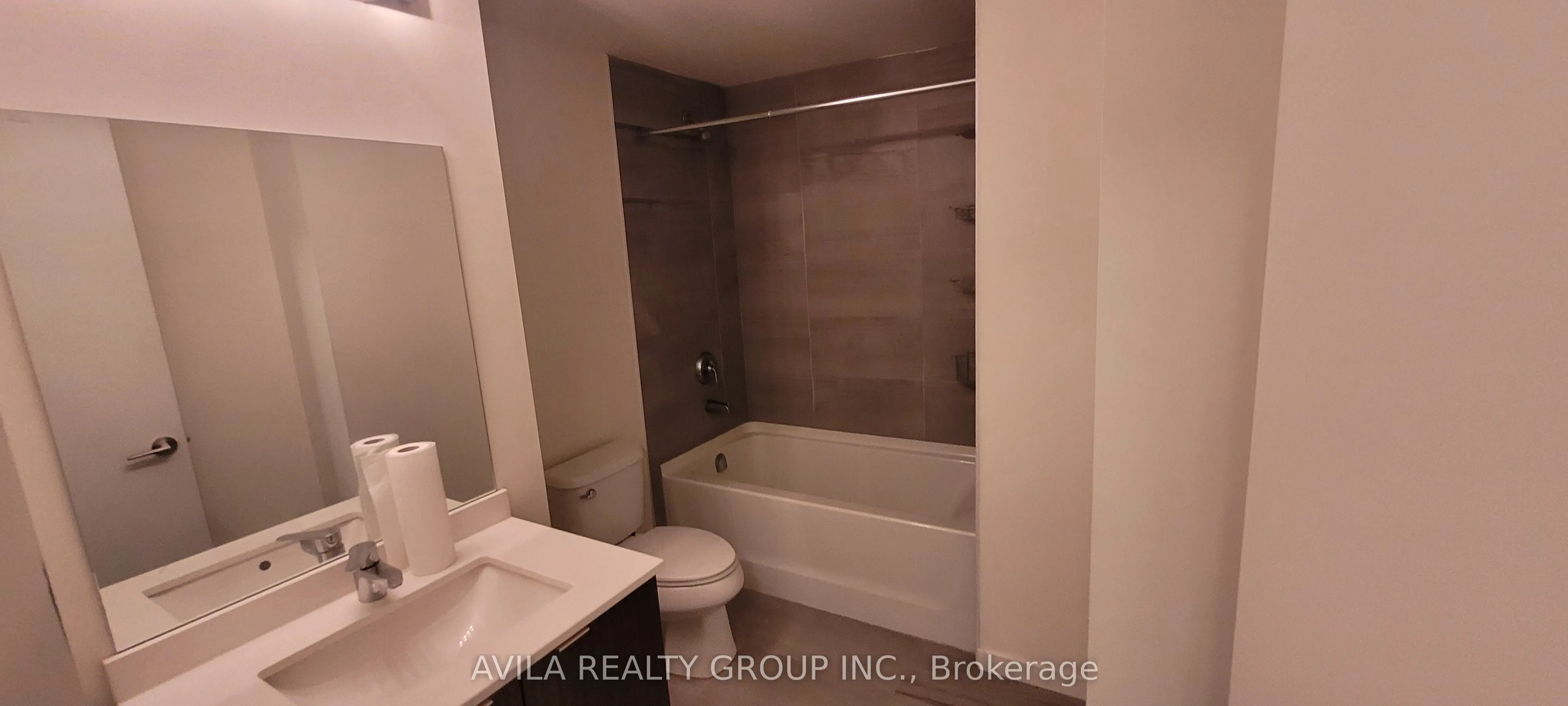 3237 Bayview Avenue, #1108
