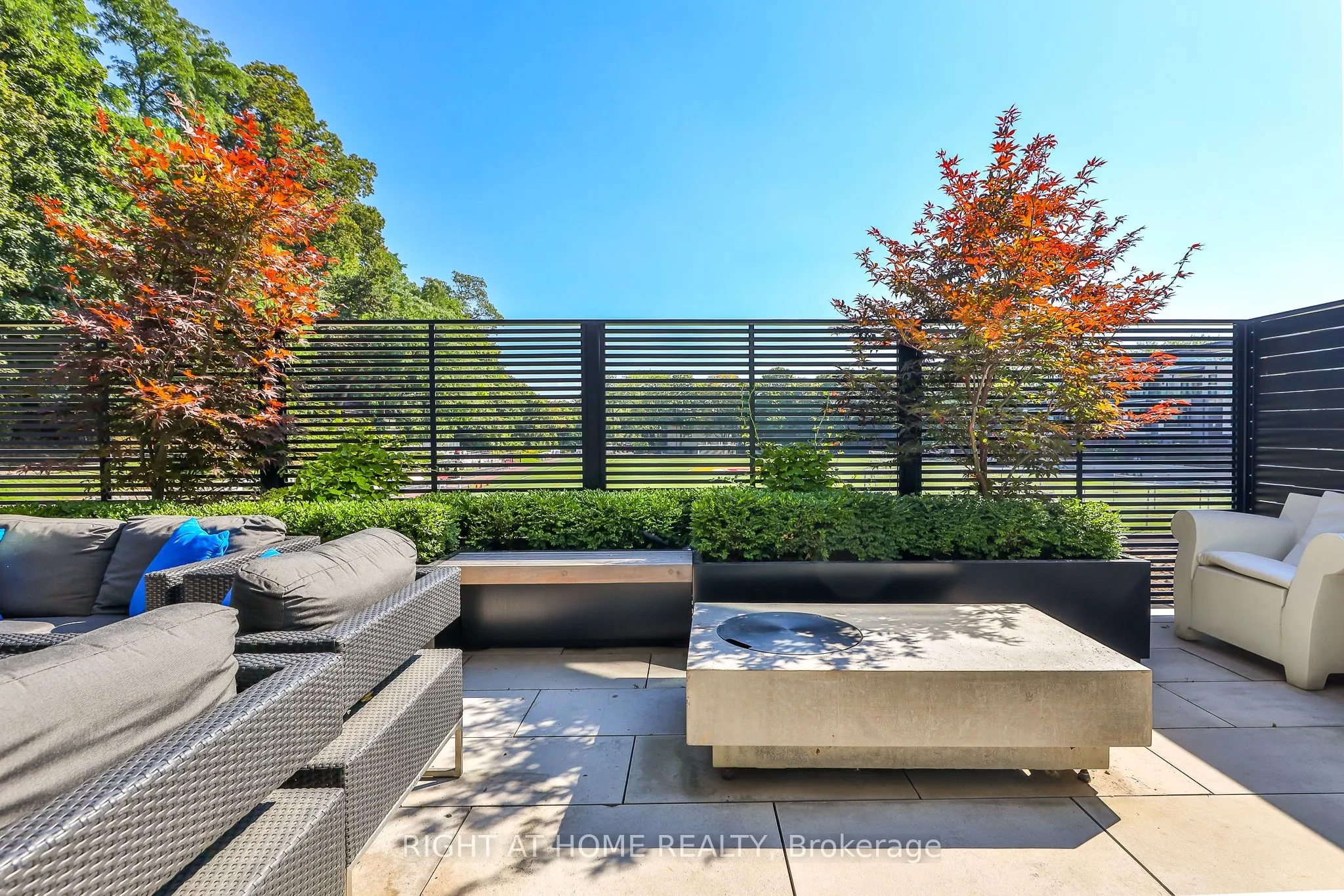 363 Avenue Road, #1