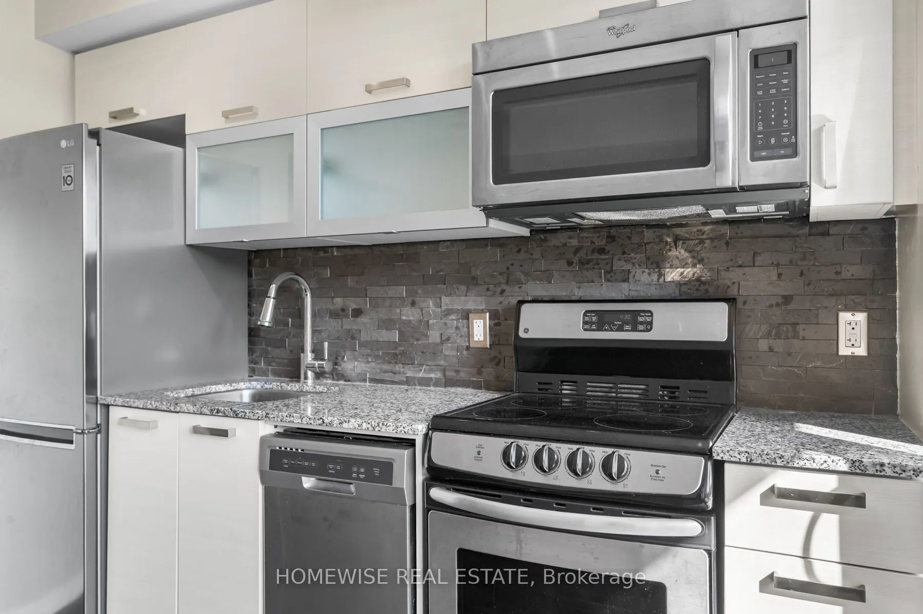 68 Abell Street, #545