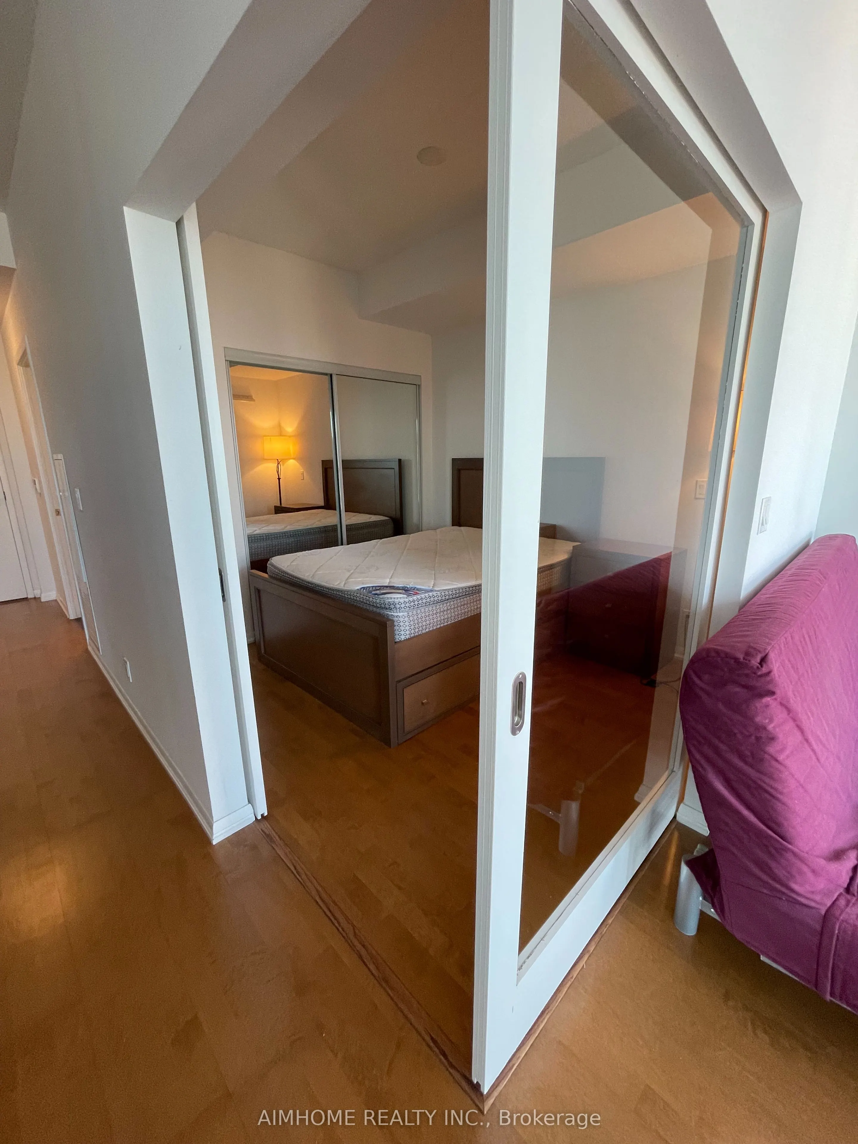832 Bay Street, #2407