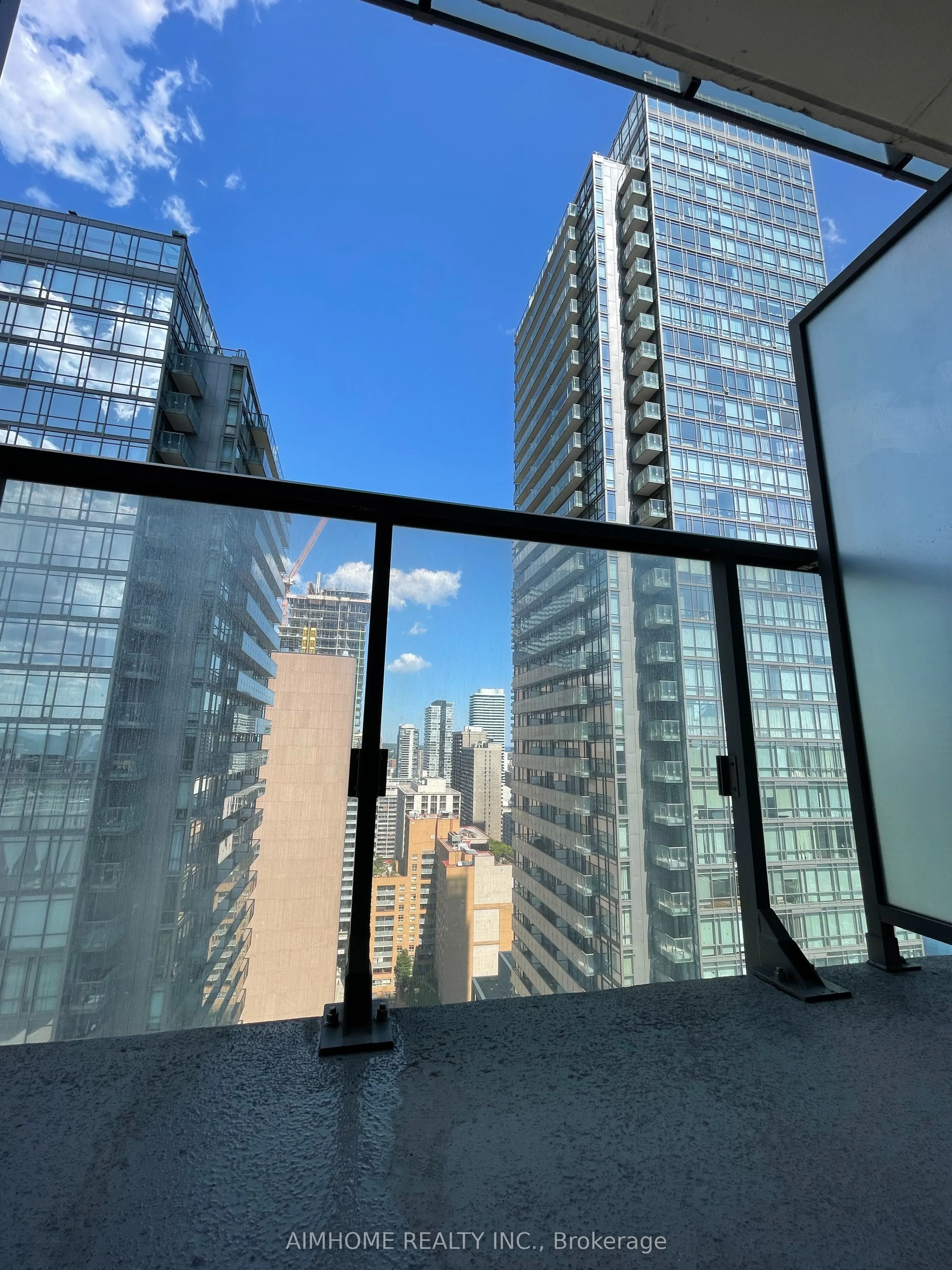 832 Bay Street, #2407