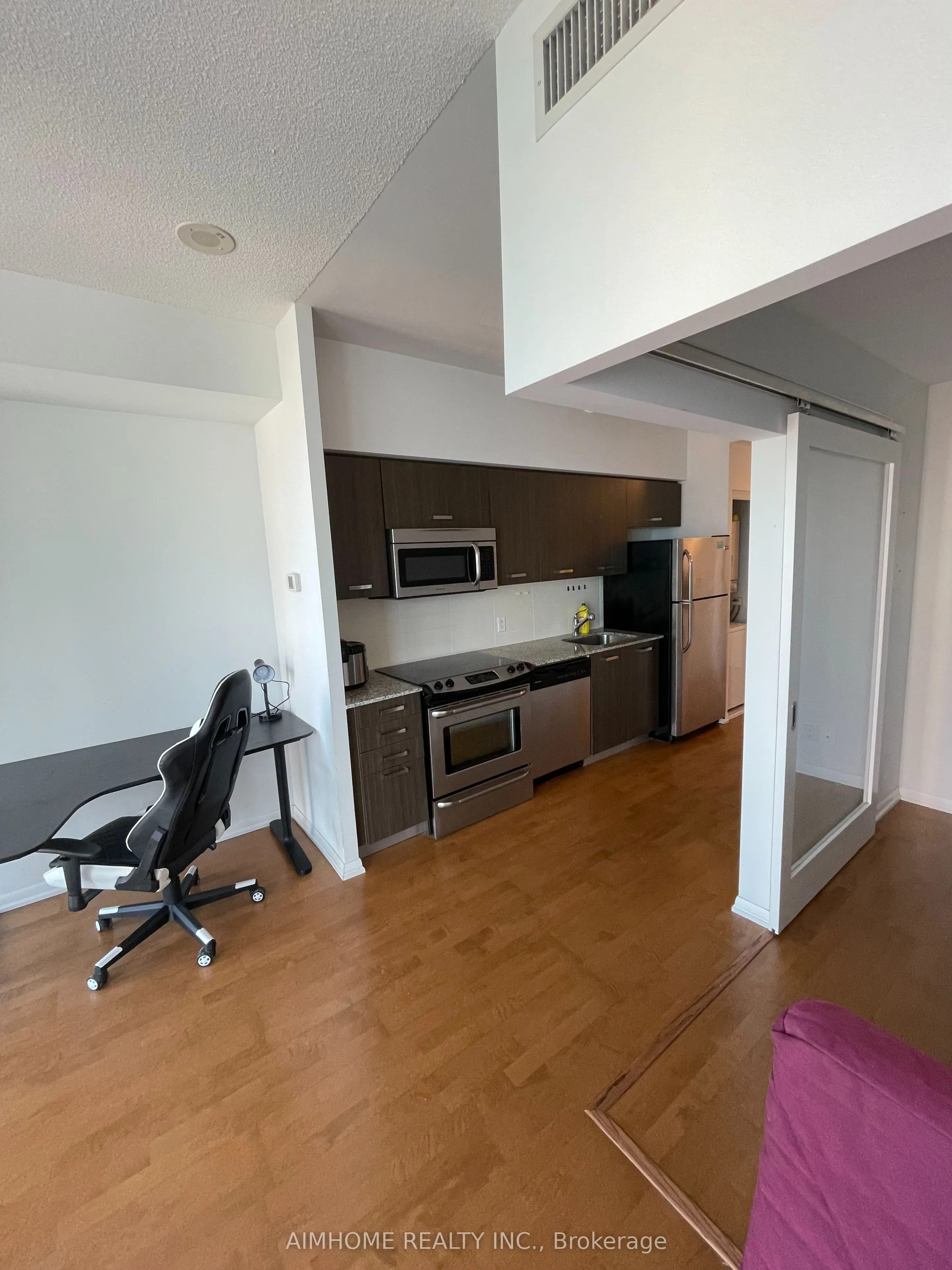 832 Bay Street, #2407