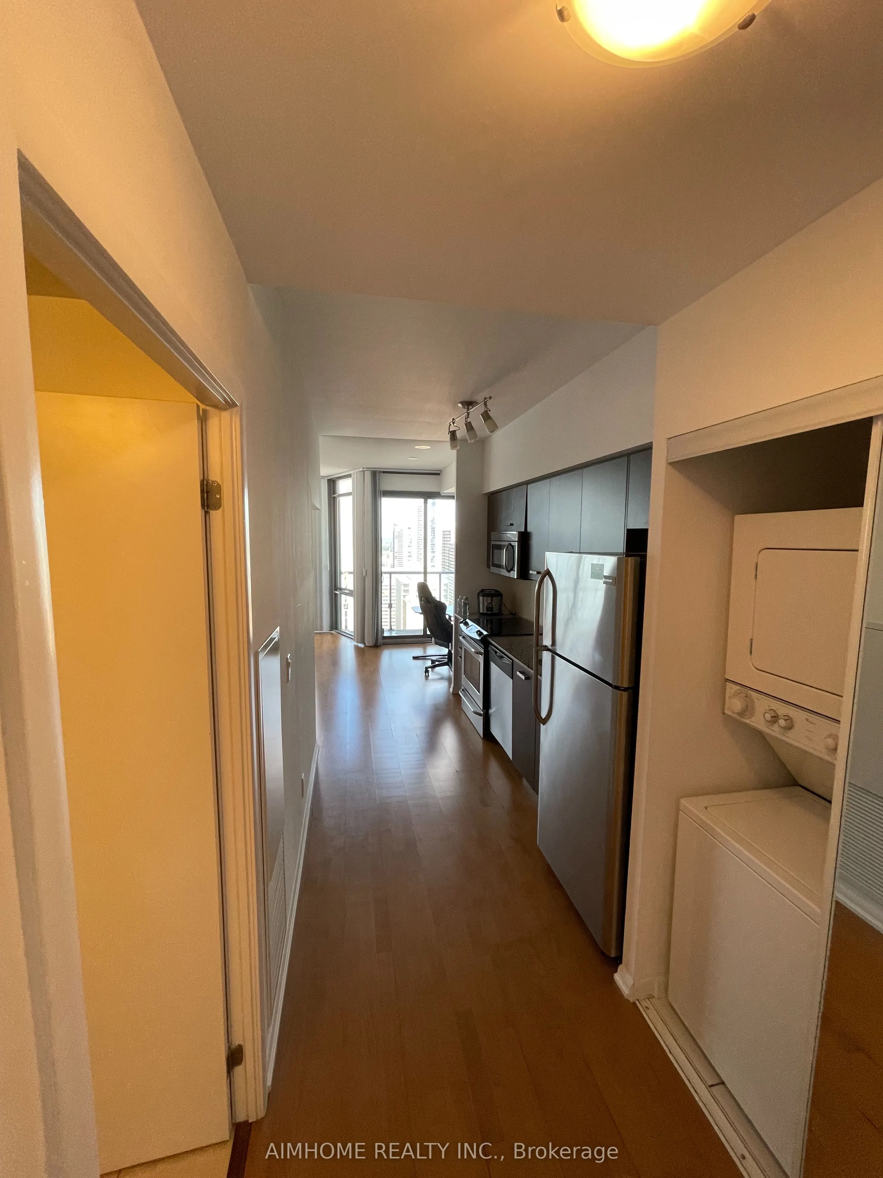 832 Bay Street, #2407