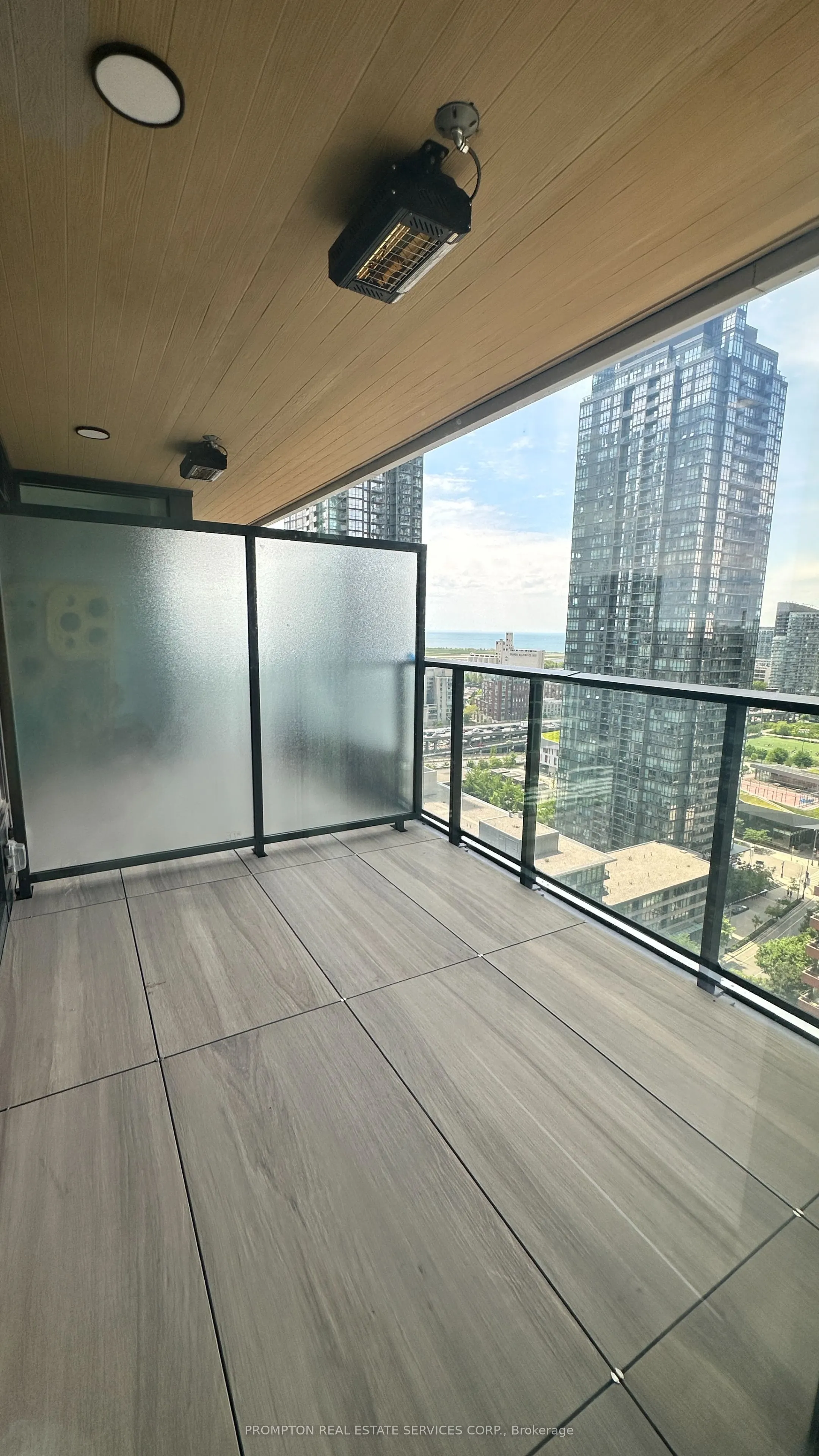 3 Concord Cityplace Way, #2101