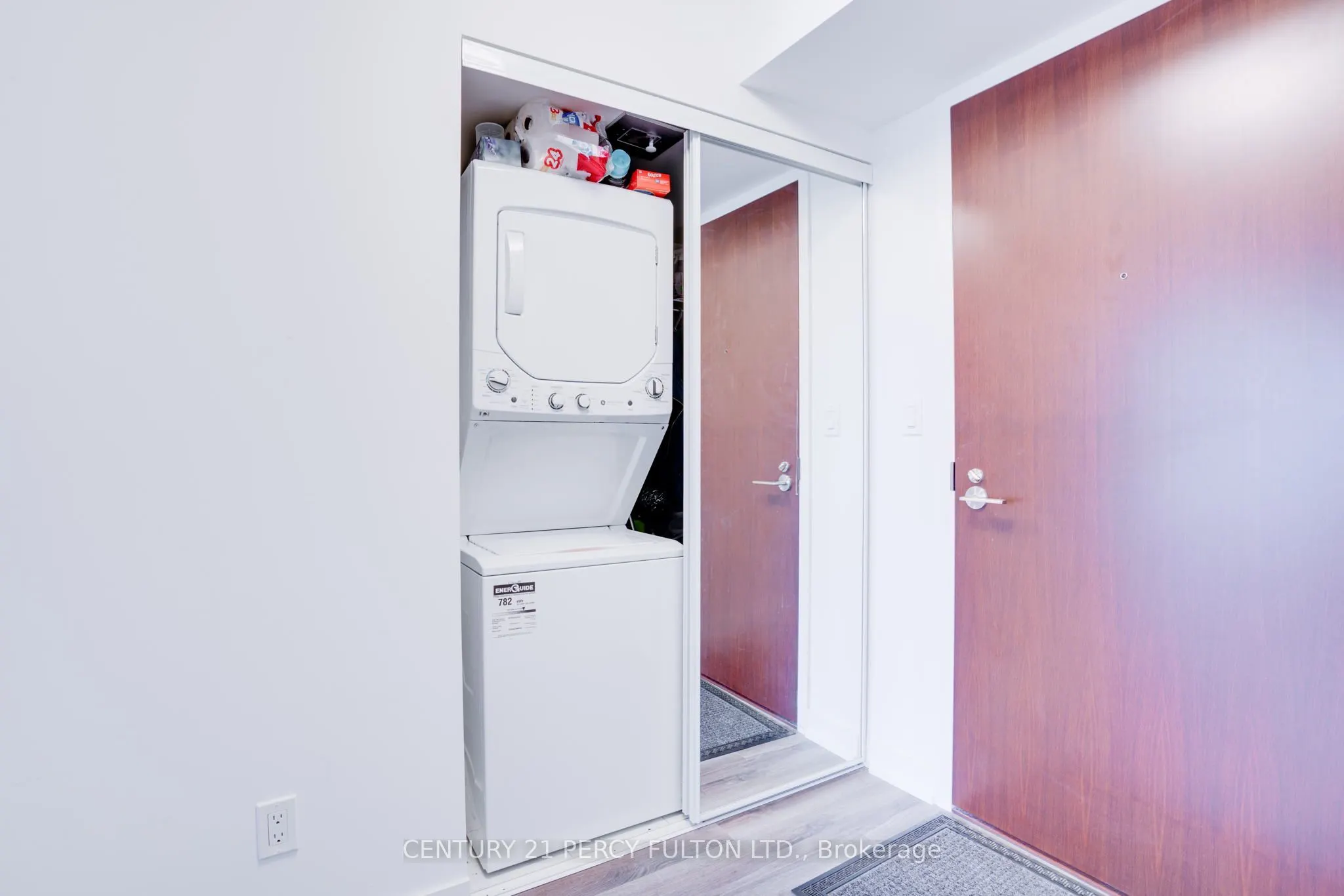 120 Varna Drive, #516
