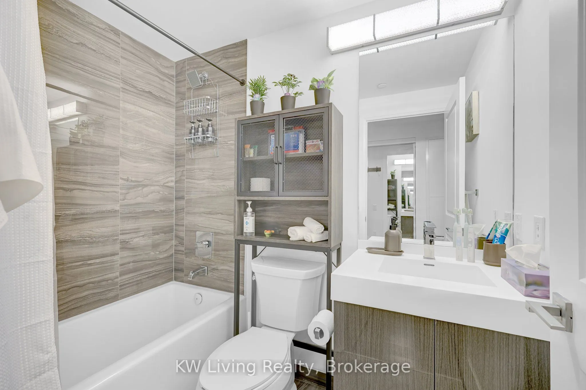 251 Jarvis Street, #2911