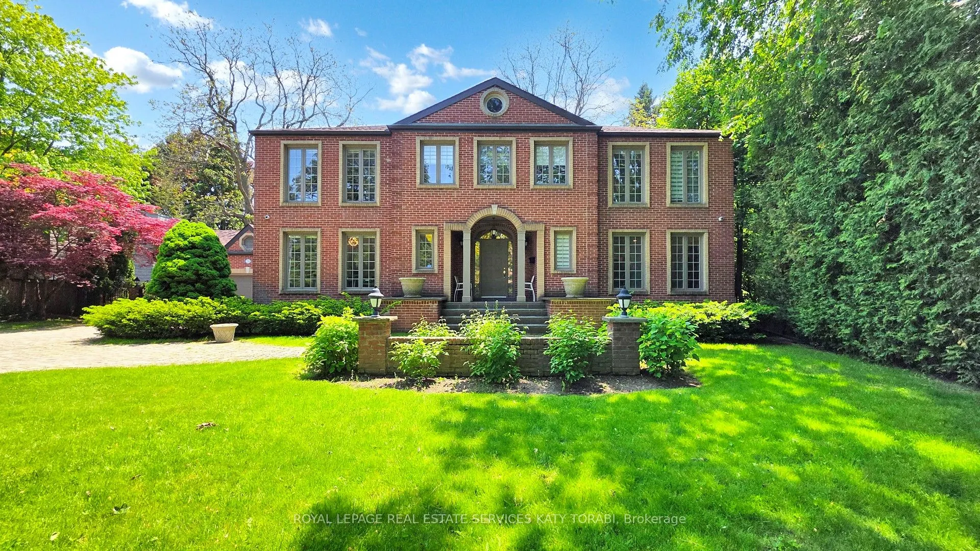 21 Forest Heights Boulevard