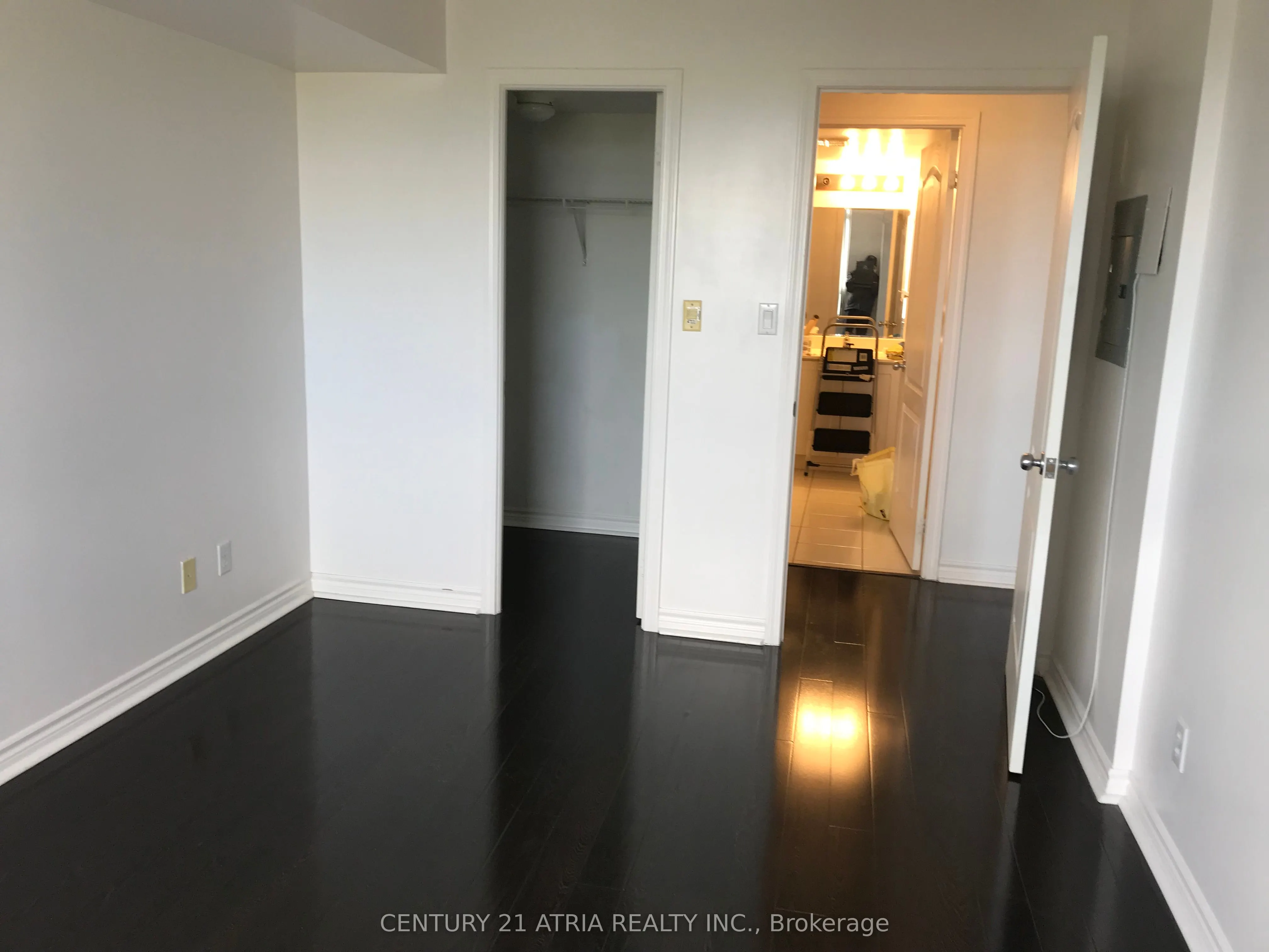 3 Rean Drive, #1111