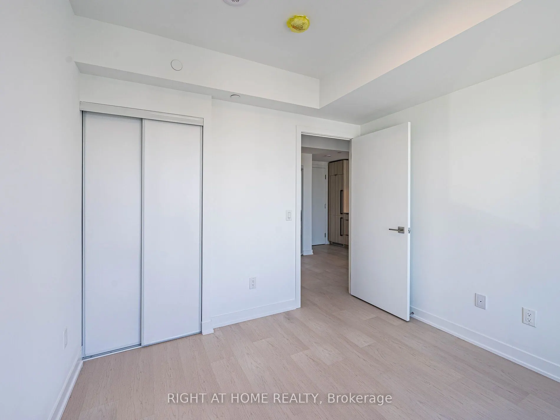 252 church Street, #4516