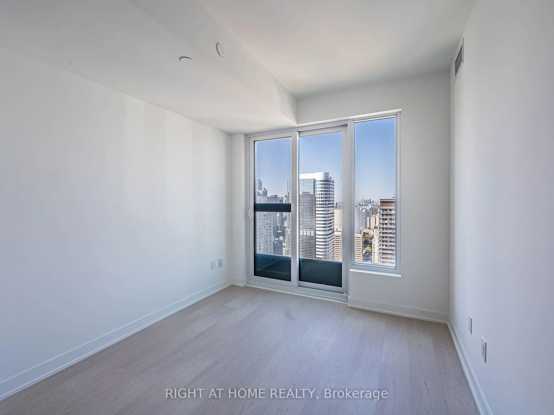 252 church Street, #4516