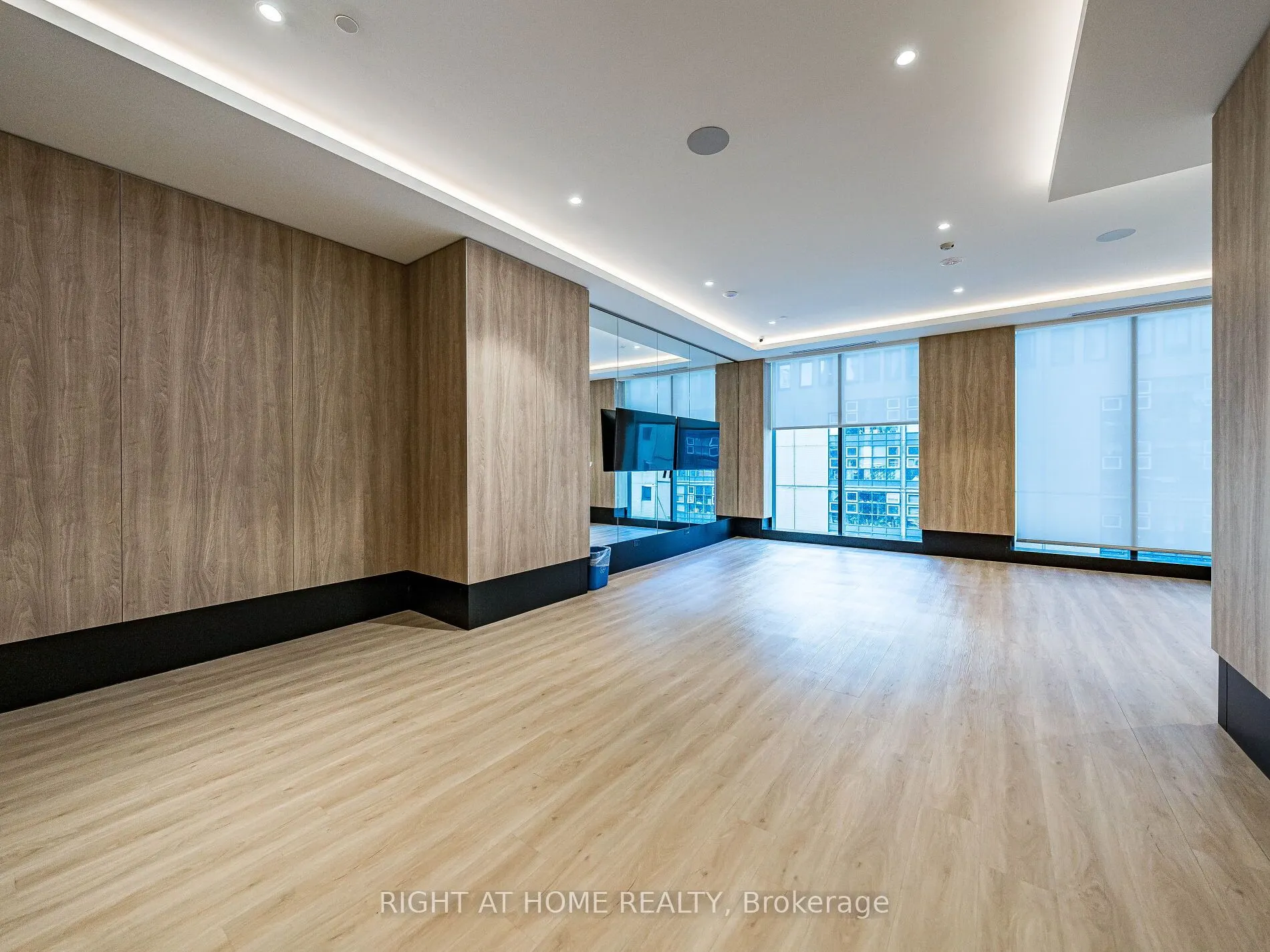 252 church Street, #4516