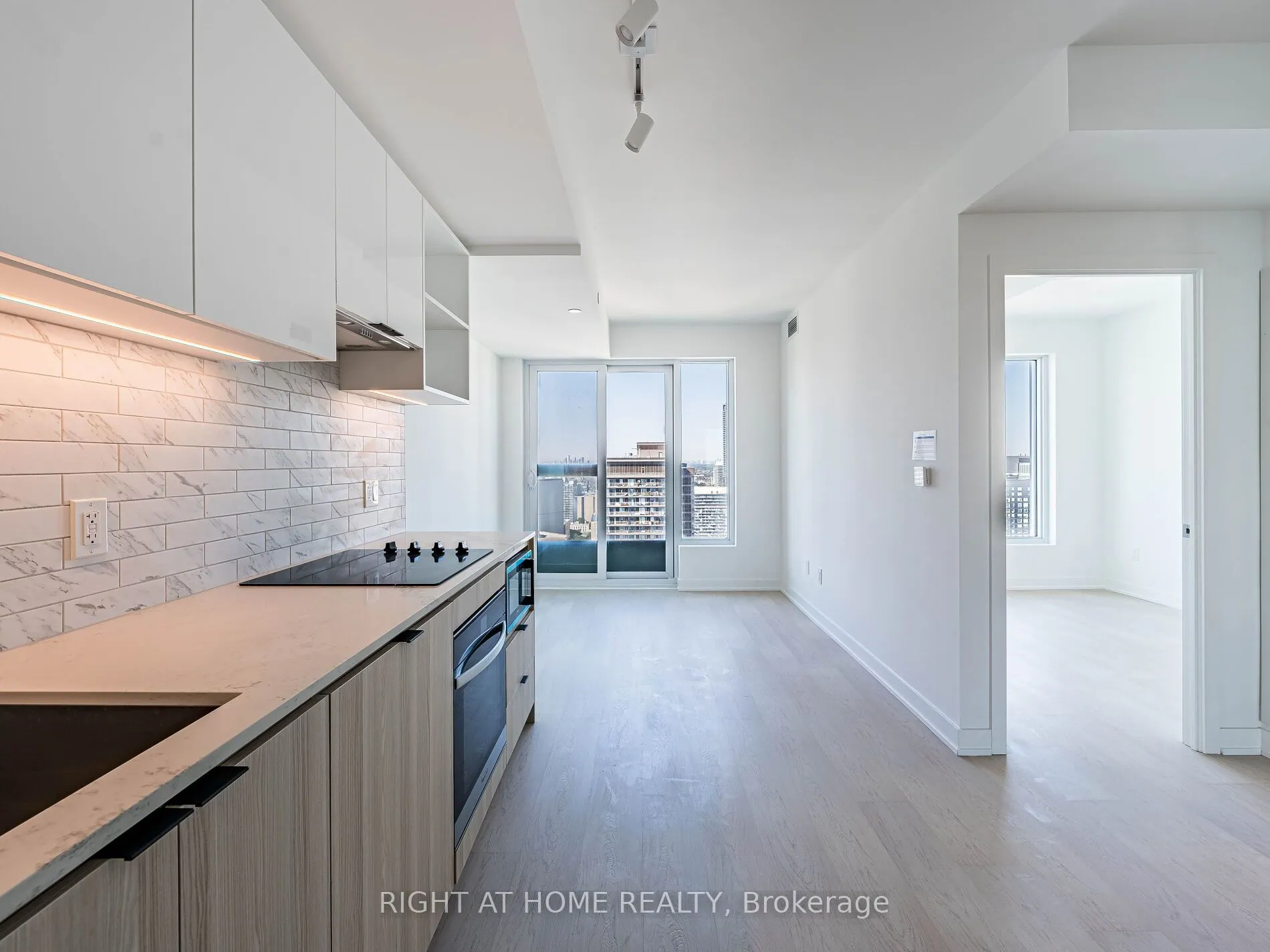 252 church Street, #4516