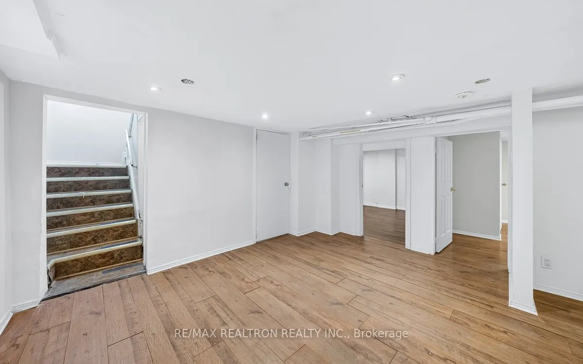 152 Gloucester Grove