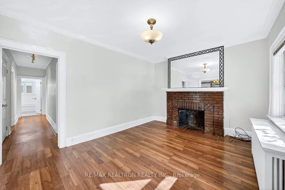 152 Gloucester Grove