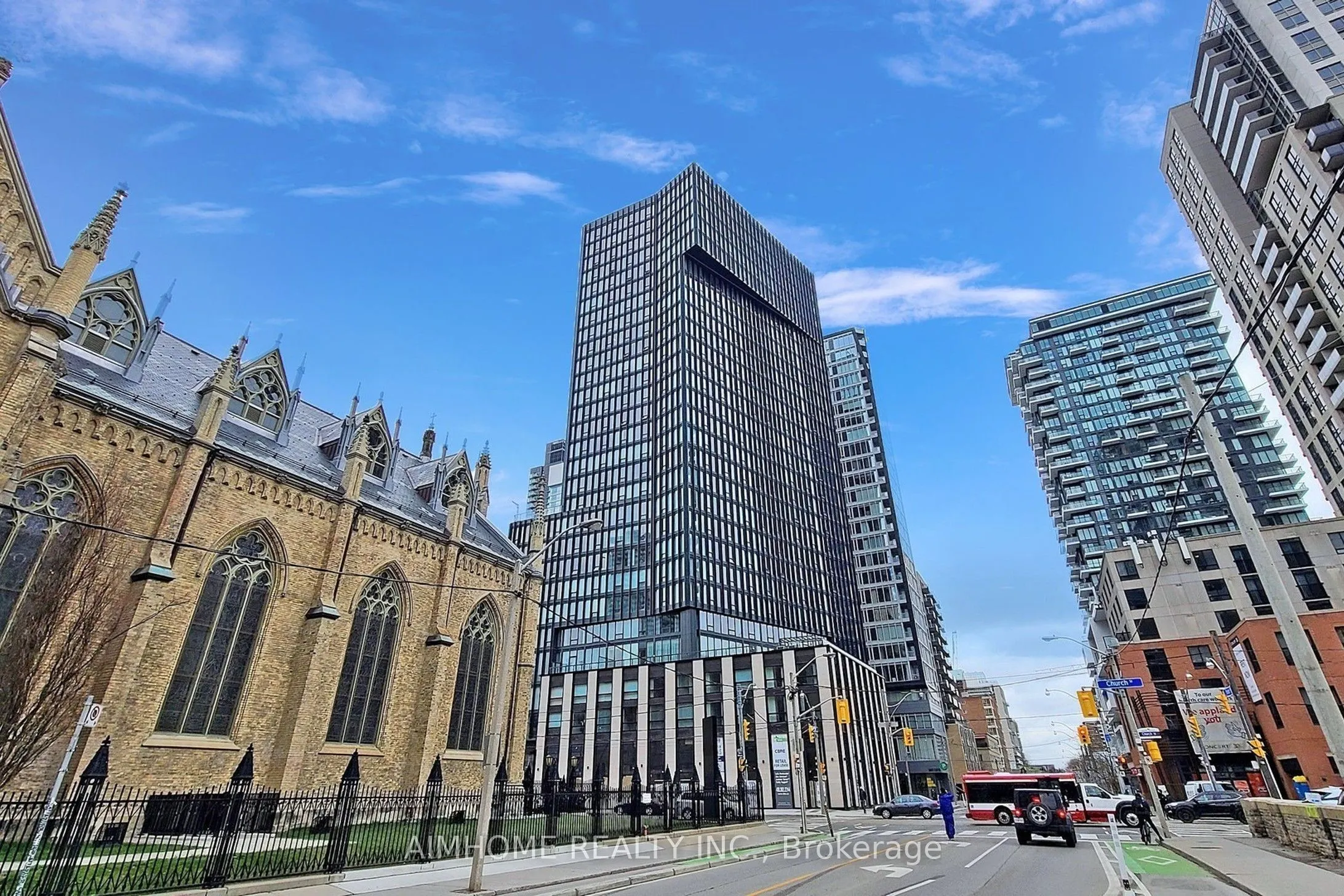 60 Shuter Street, #1702