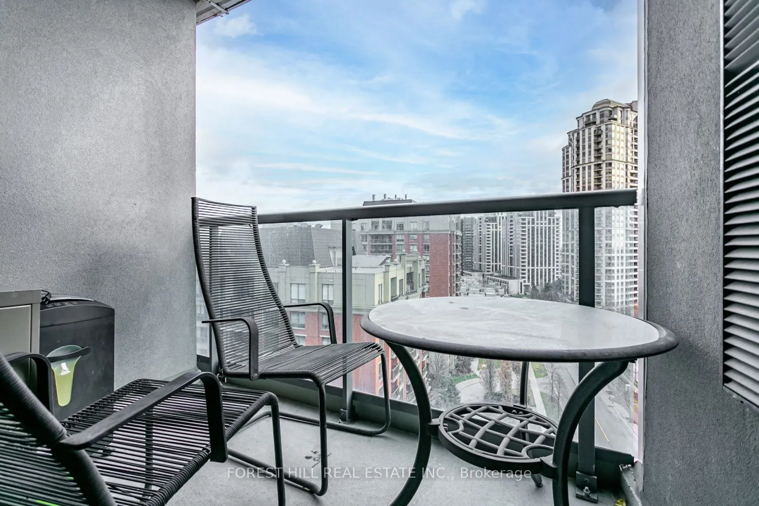 30 Harrison Garden Boulevard, #1501