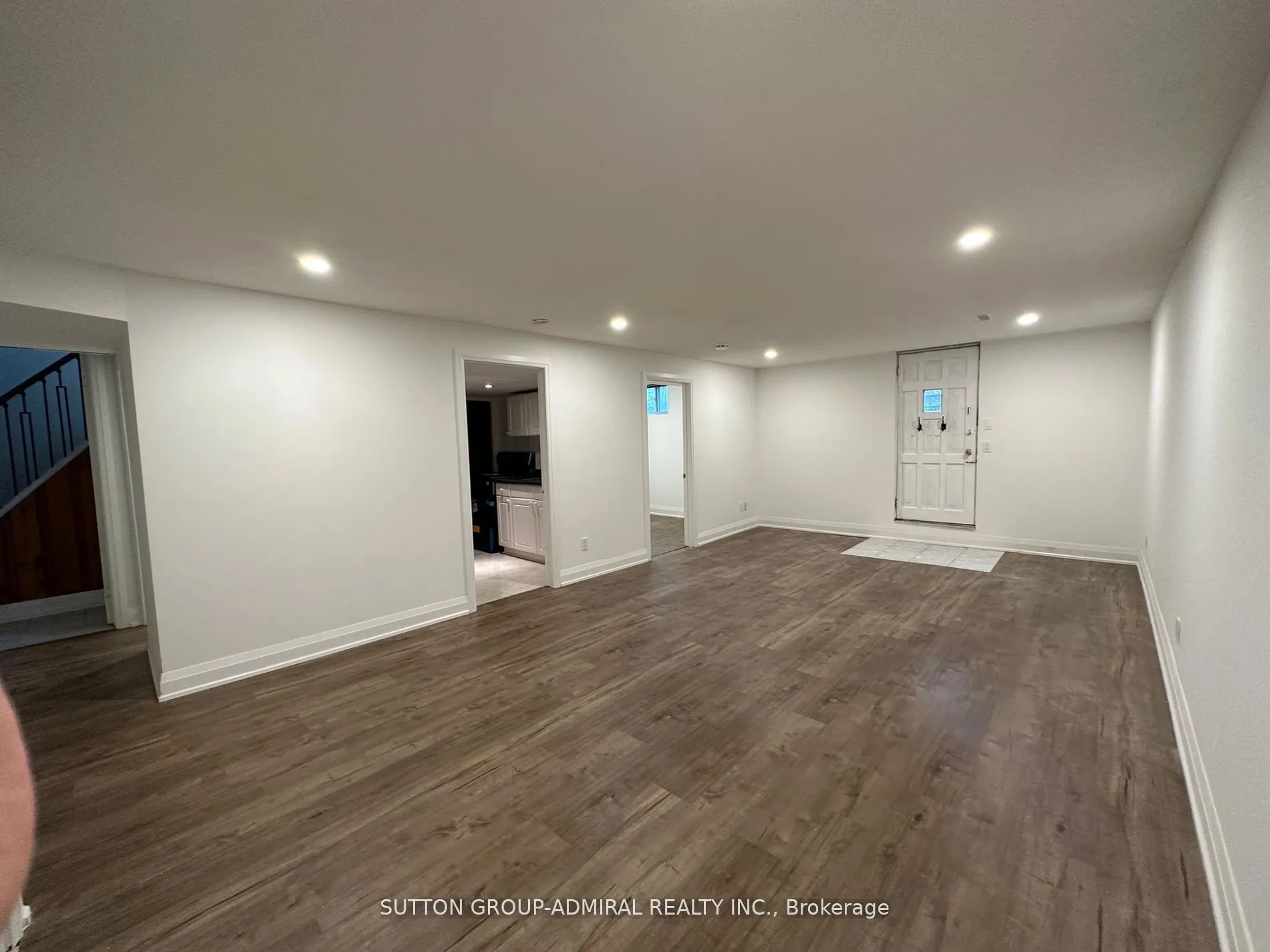 7 Resolution Crescent, #Lower A
